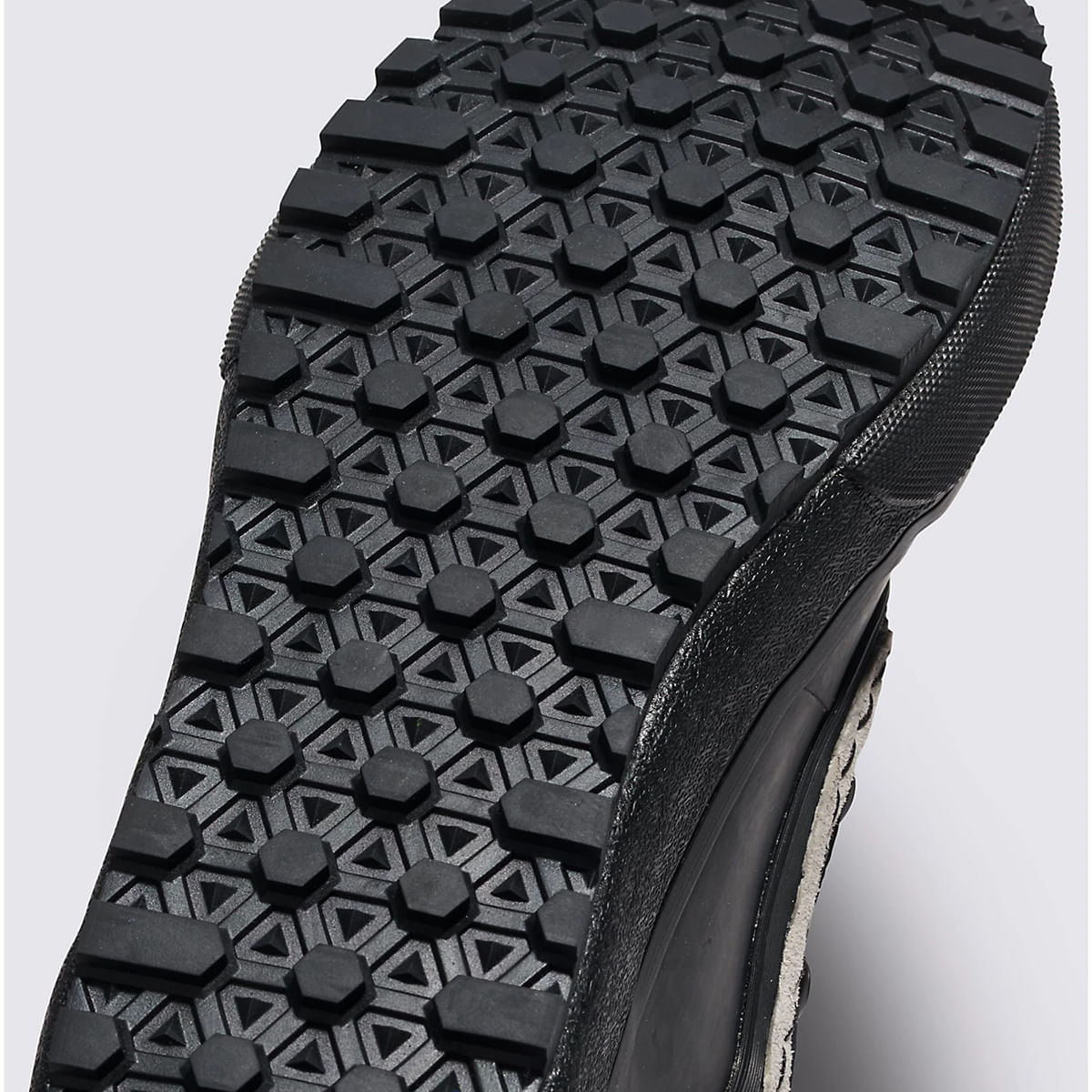 Vans-MTE-Standard-Mid-Boa-Waterproof-Boot-Black---Black---White
