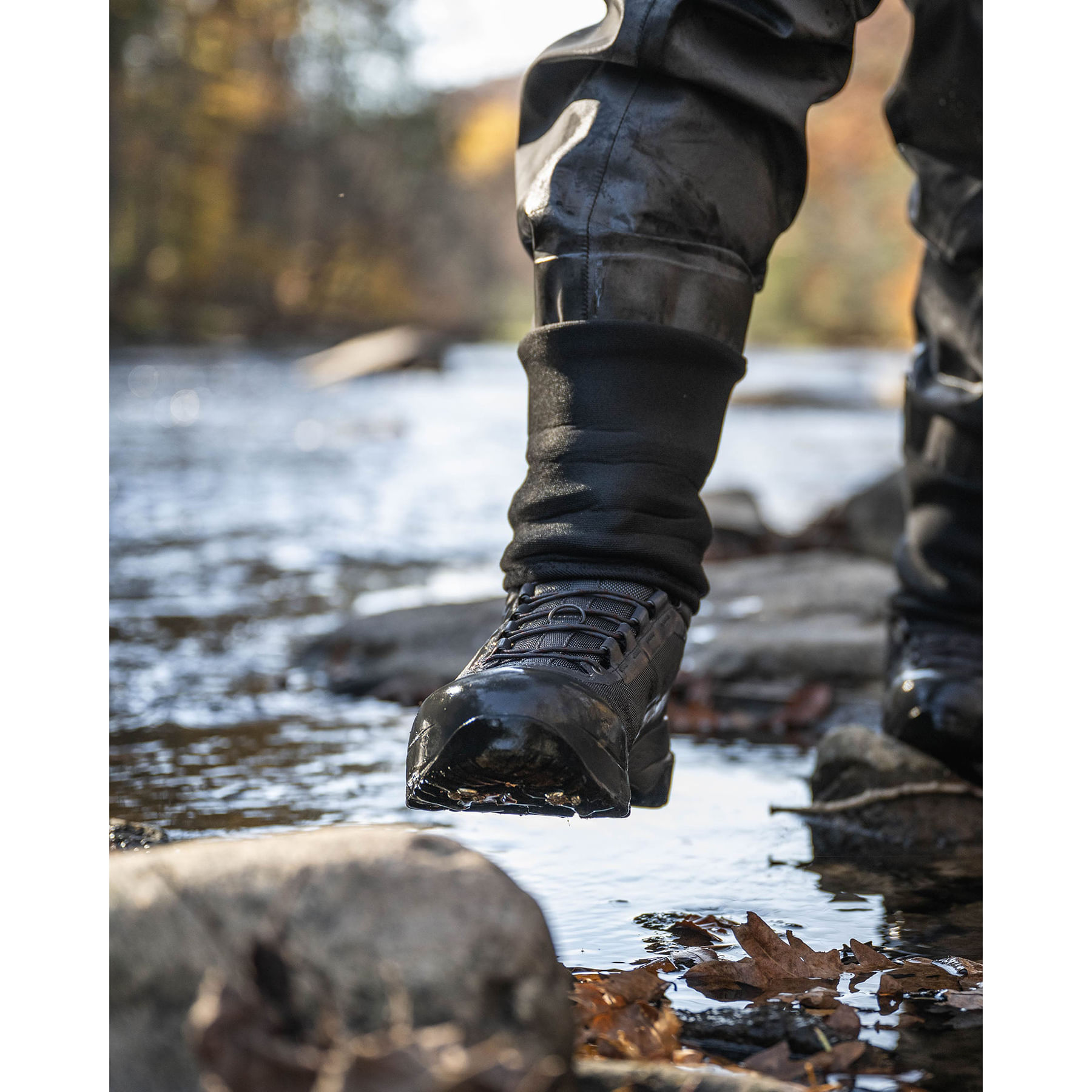 Simms-Flyweight-Vibram-Boot---Men-s-Steel-Grey