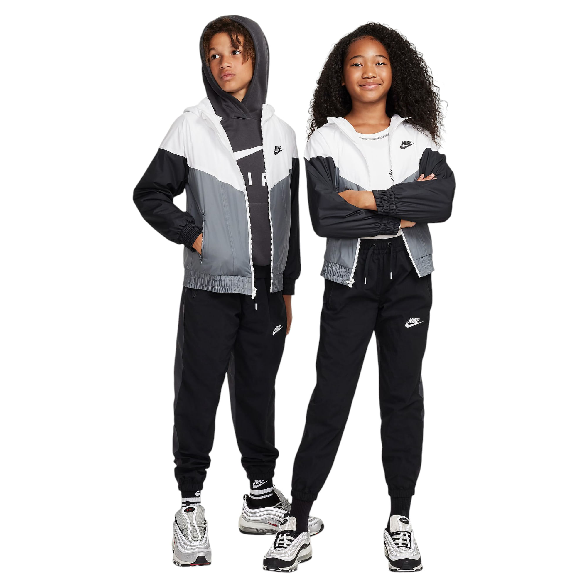 nike sportswear windrunner kids