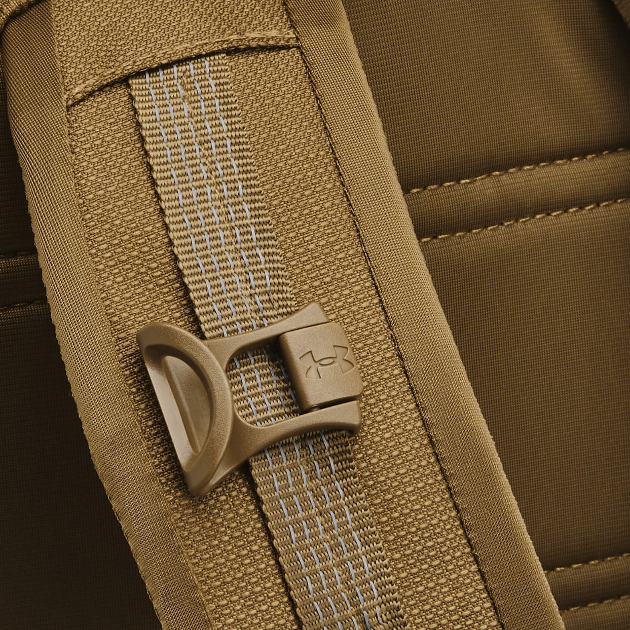 Under-Armour-Triumph-Sport-Backpack-Coyote---Camel---Camel
