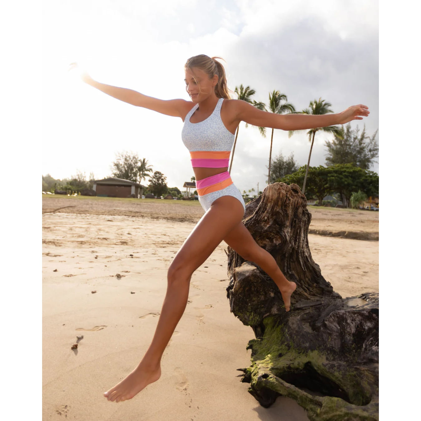 Nani-Colorblock-High-Leg-Bottom---Women-s-Ostler