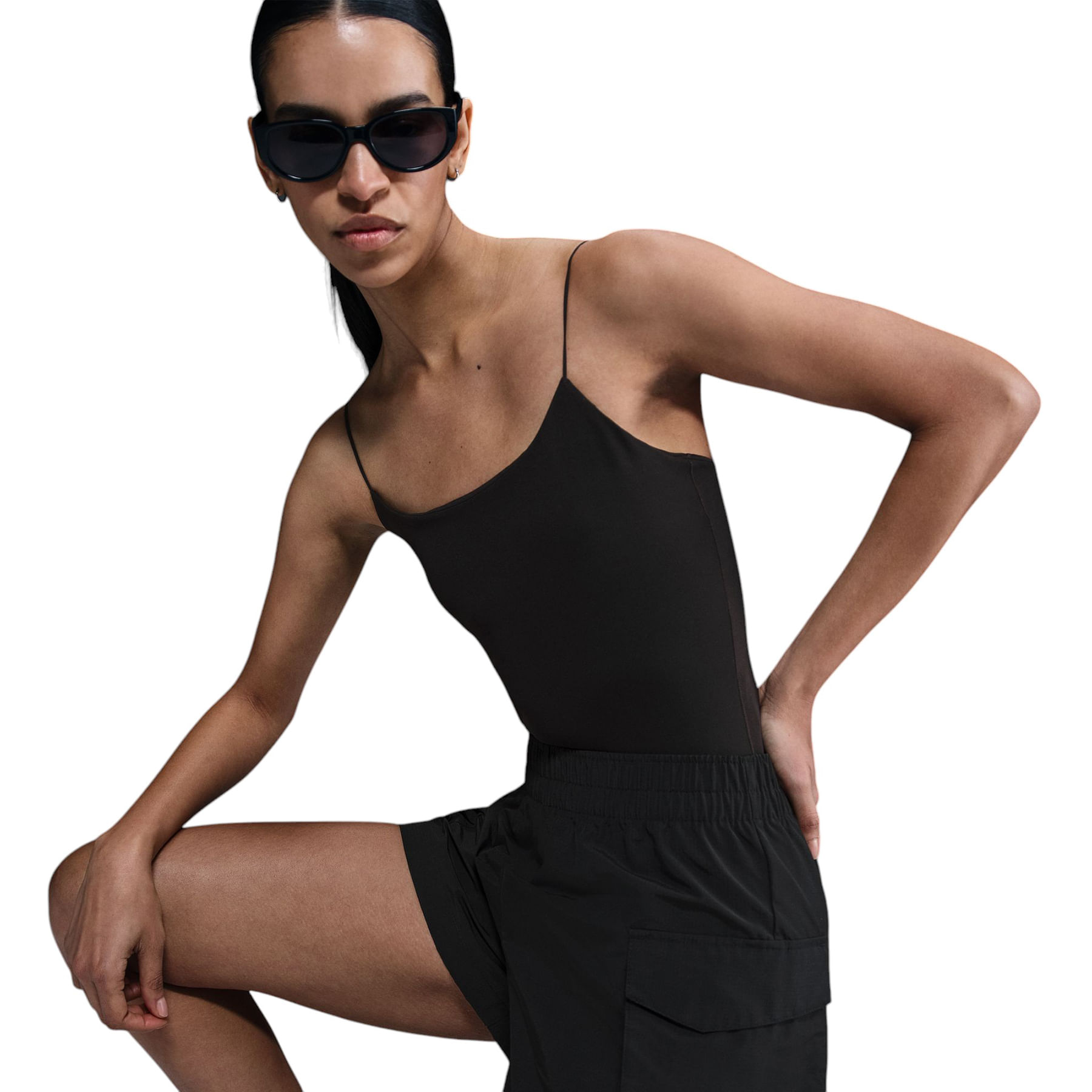 Nike-Essential-Woven-5--Cargo-Short---Women-s-Black---White