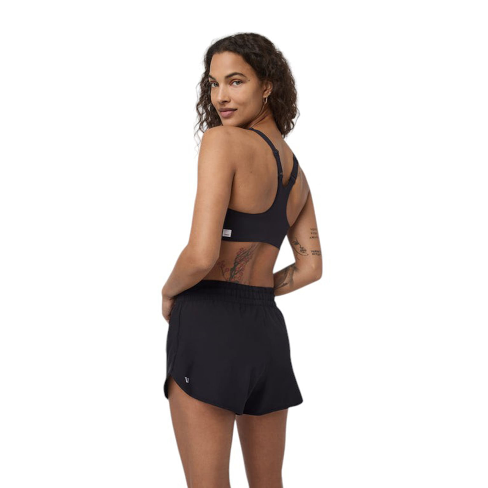 Vuori-Dynamic-Bra---Women-s-Black