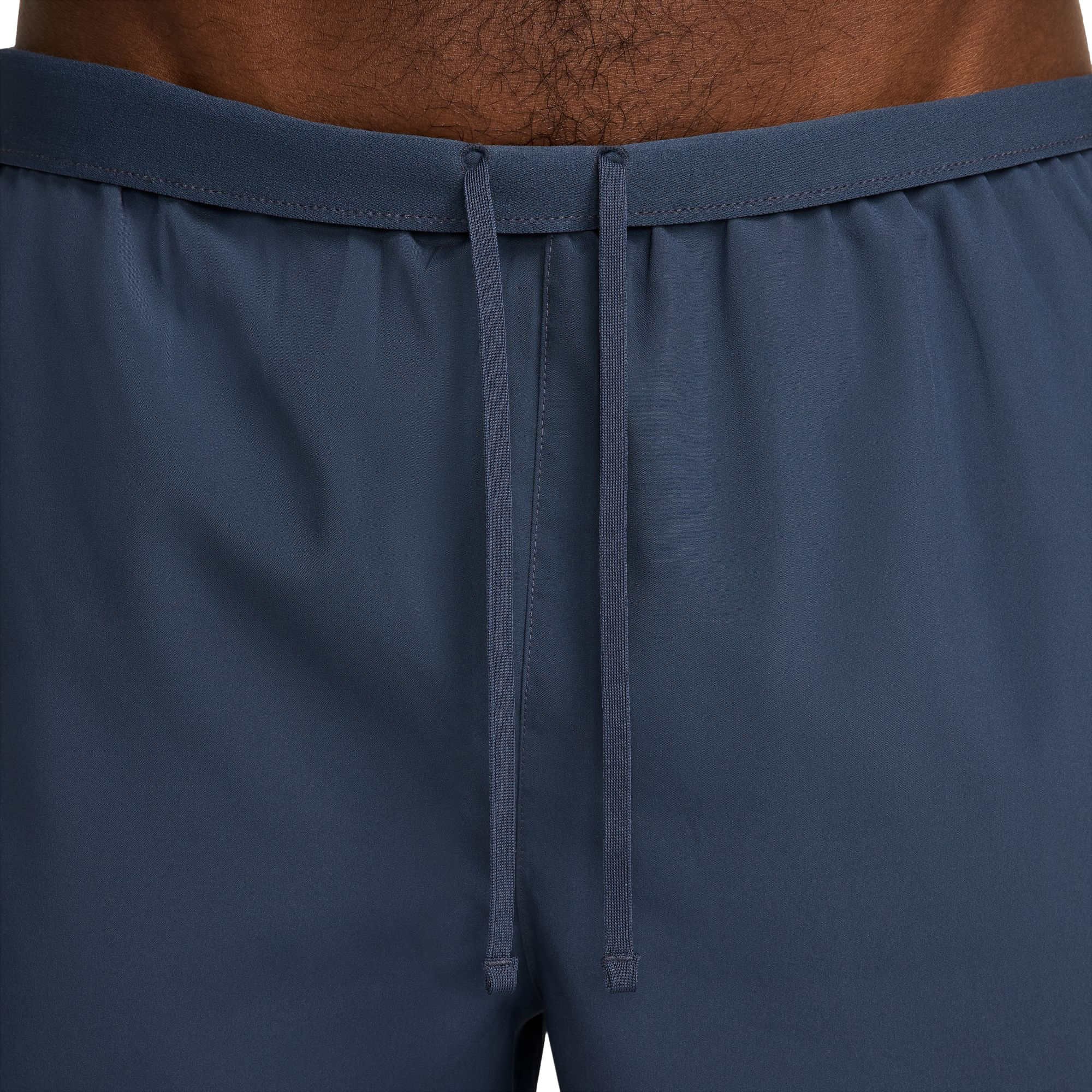 Nike-Challenger-Dri-Fit-7--2-innull-Running-Short---Men-s-Thunder-Blue---Reflective-Silverer