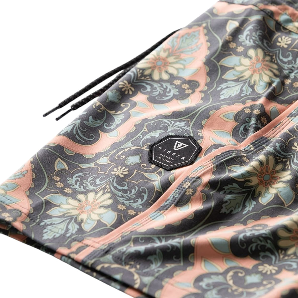 Vissla-Mundaka-Boardshort--Men-s-Phantom