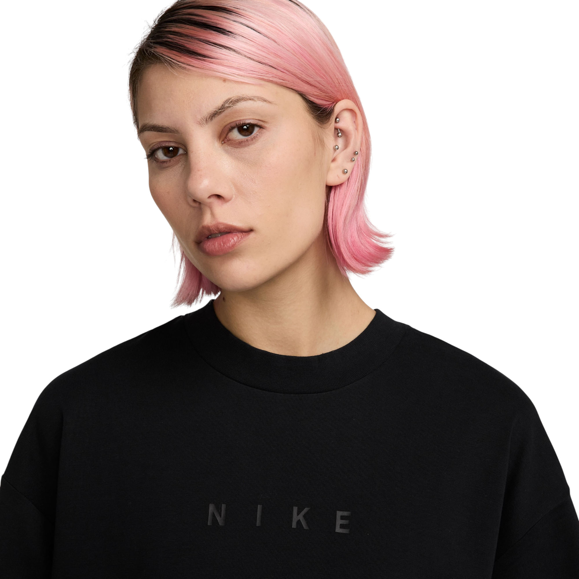 NIKE-W-NSW-LUXE-SS-TEE-RELAX-Black