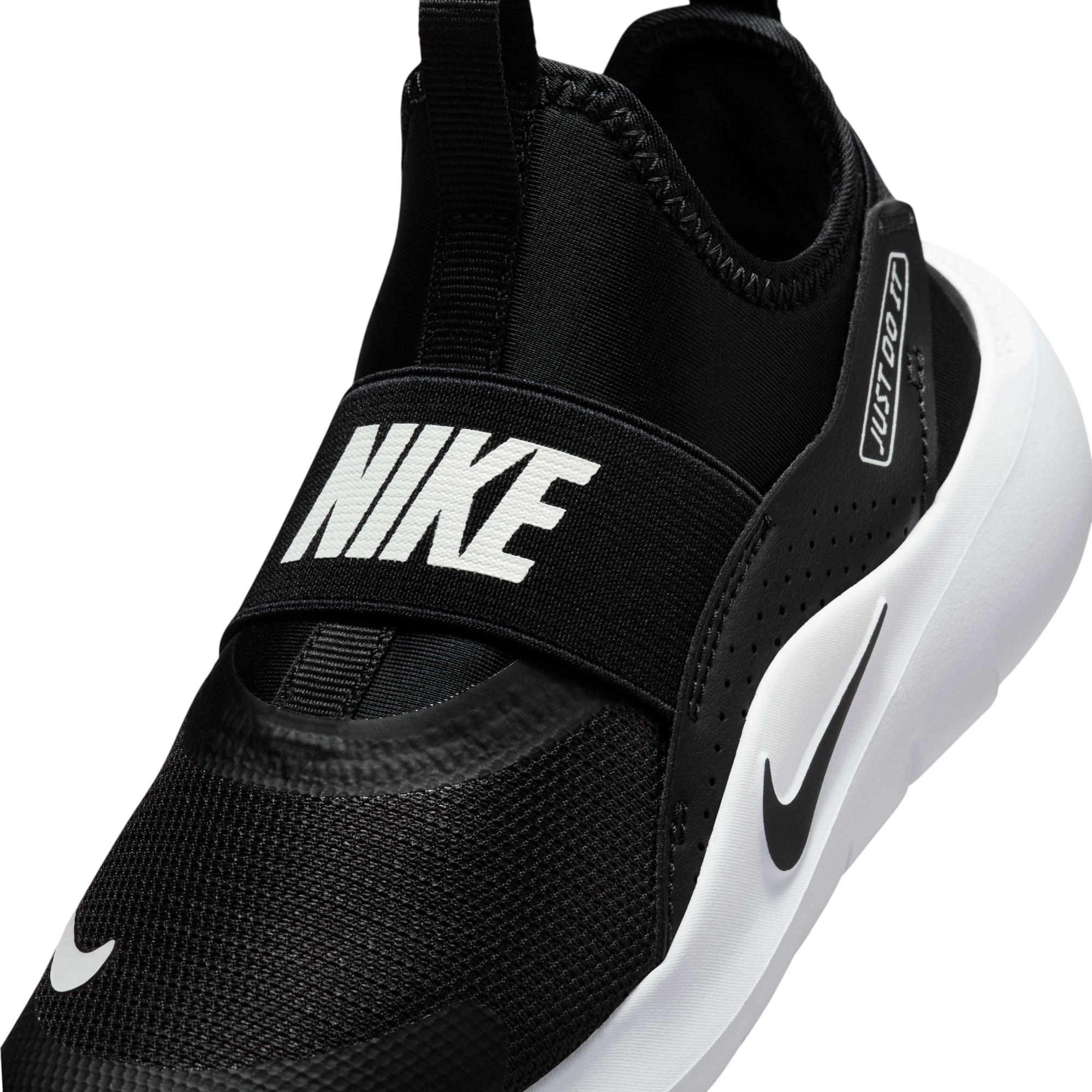 NIKE-YTH-SHOE-FLEX-RUNNER-4-PS-Black---Black---White