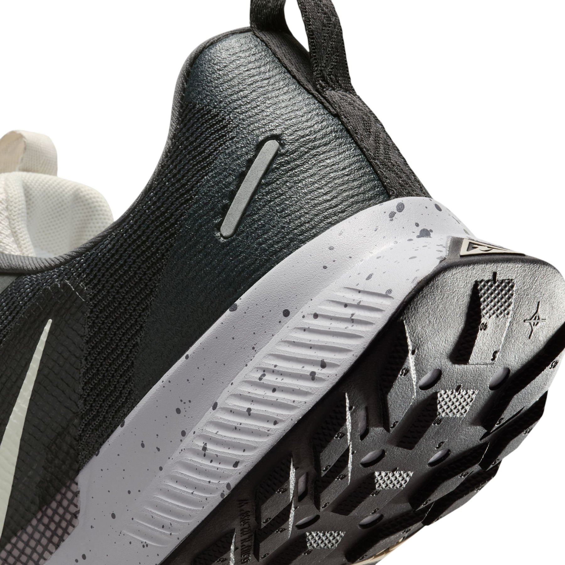 Nike-Juniper-Trail-3-Trail-Running-Shoe---Men-s-Dark-Smoke-Grey---Light-Orewood-Brown---Black
