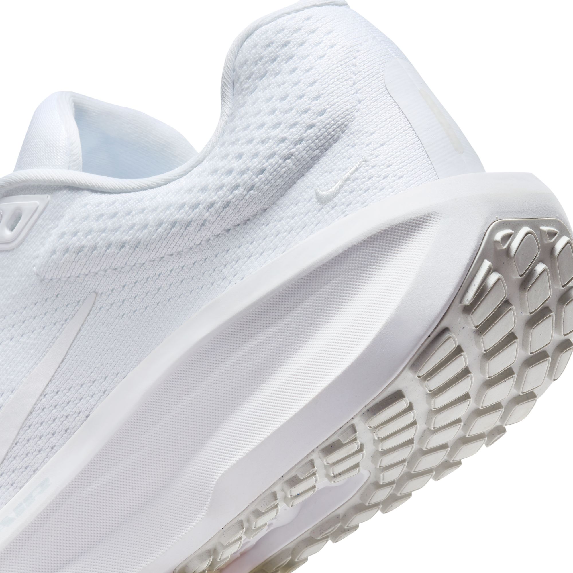 NWEB---NIKE-W-SHOE-WINFLO-11-White---White---Photon-Dust-6.5-Regular.jpg