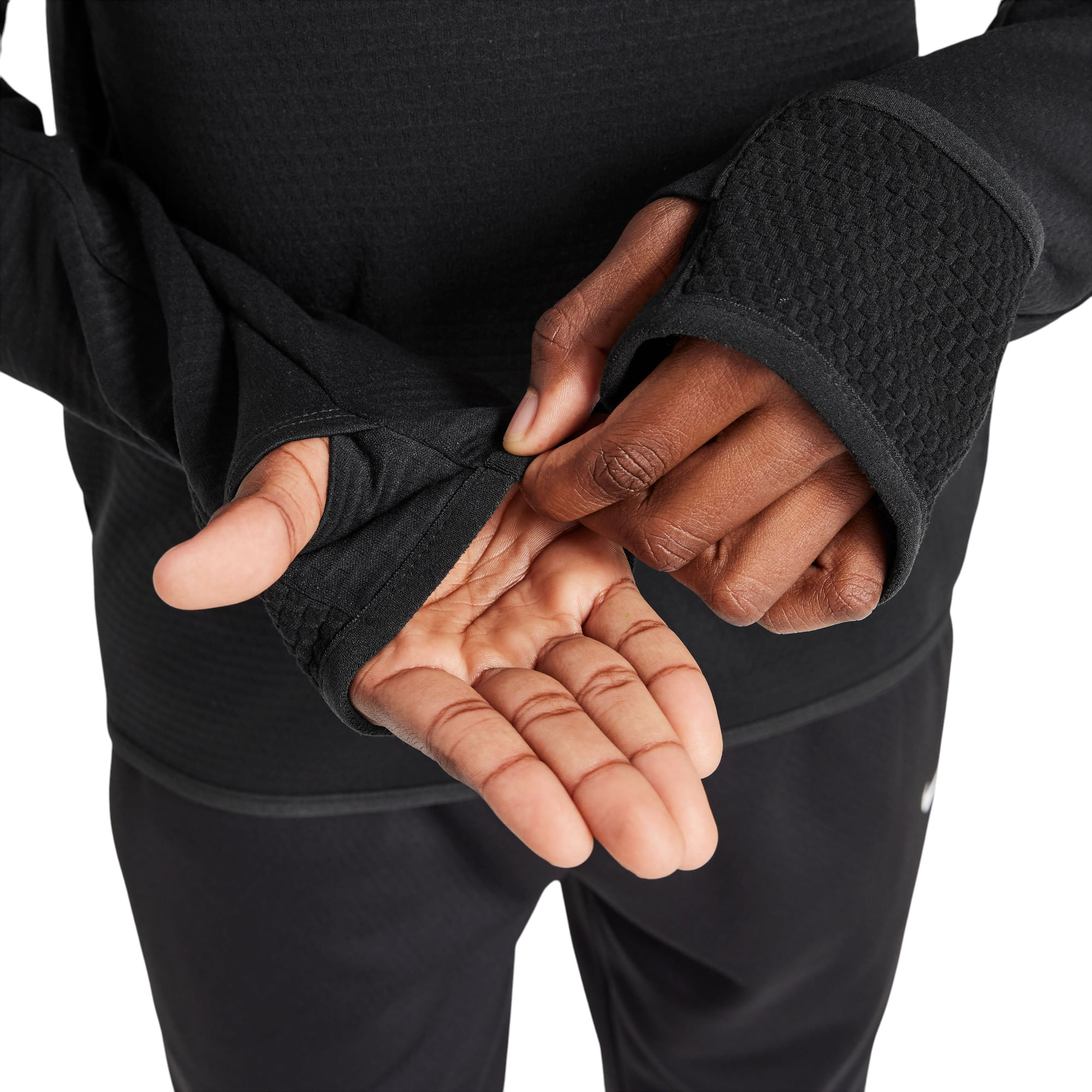 NIKE-B-THERMA-FIT-1-2-ZIP-Black---Black---Reflective-Silver