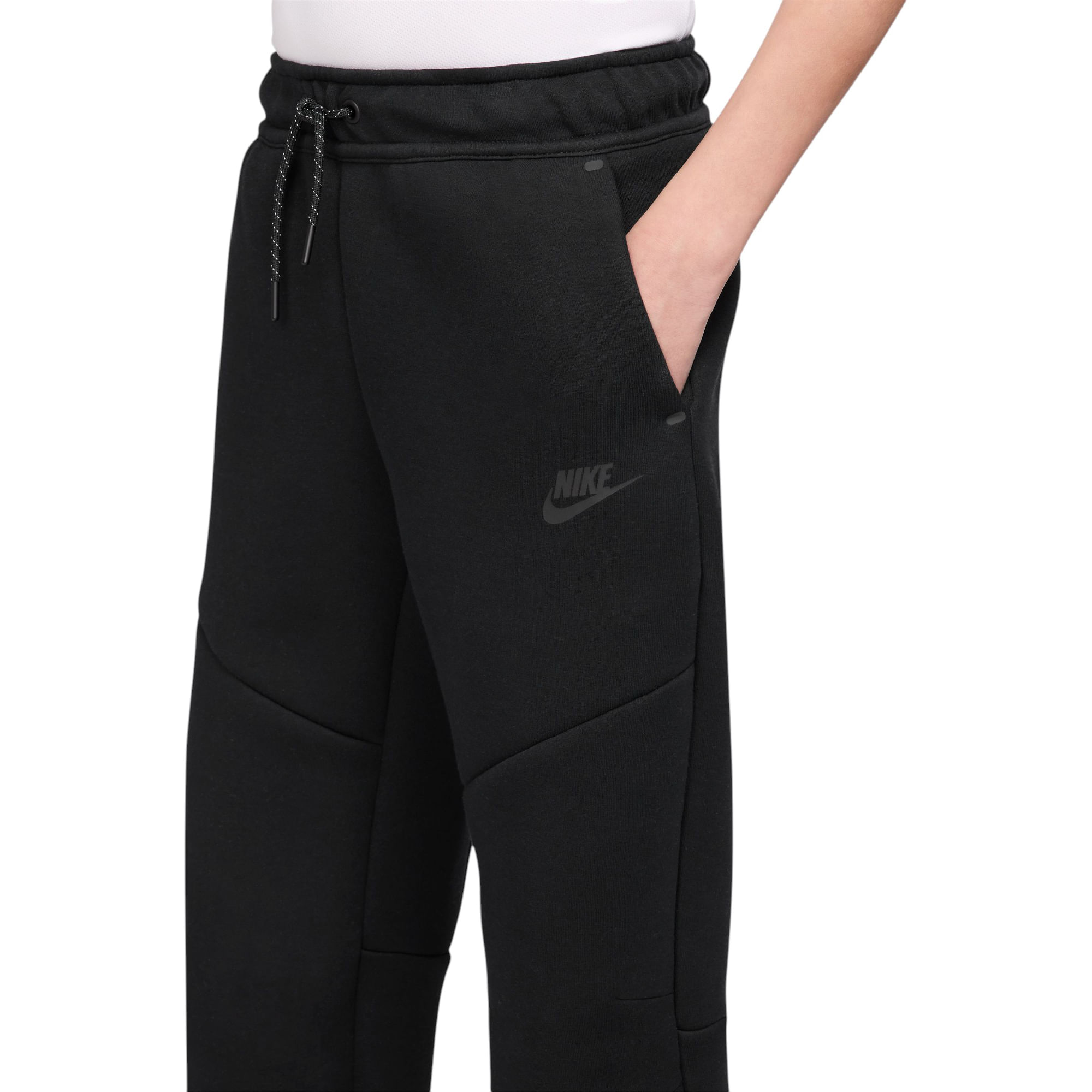 Nike-Sportswear-Tech-Fleece-Pant---Boys--Black---Black