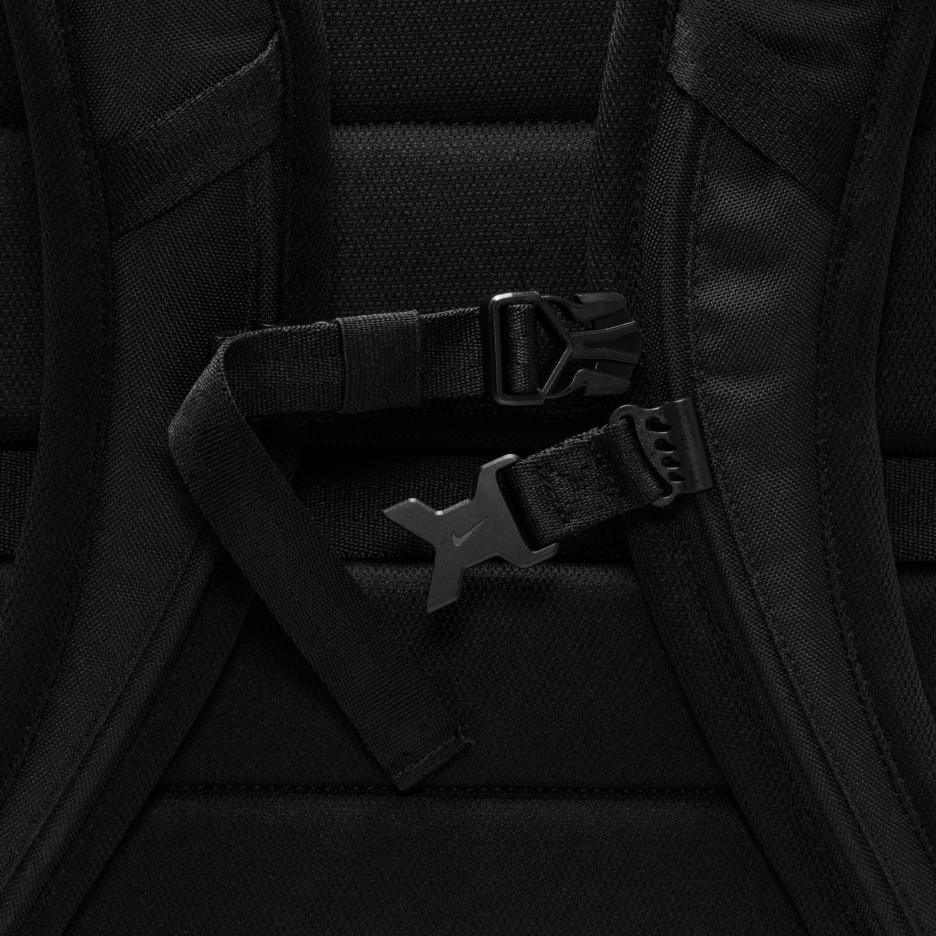 Nike-Utility-Power-Backpack---33L-Black---Black---White