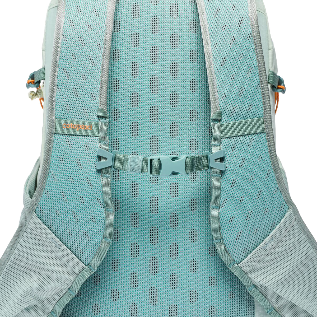Cotopaxi-Elqui-Backpack---18L-Foam---Silver-Leaf
