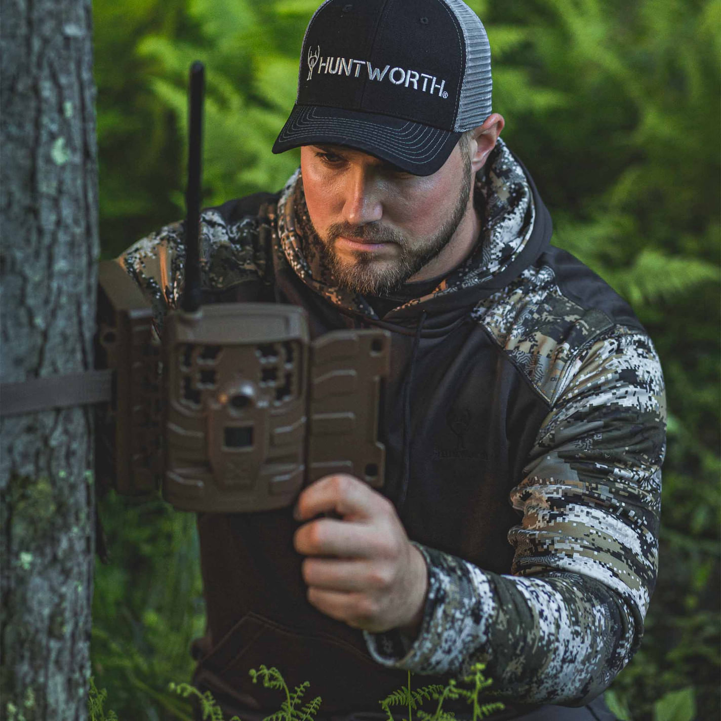 HUNTWO-Performance-Fleece-Hoodie-Charcoal---Disruption