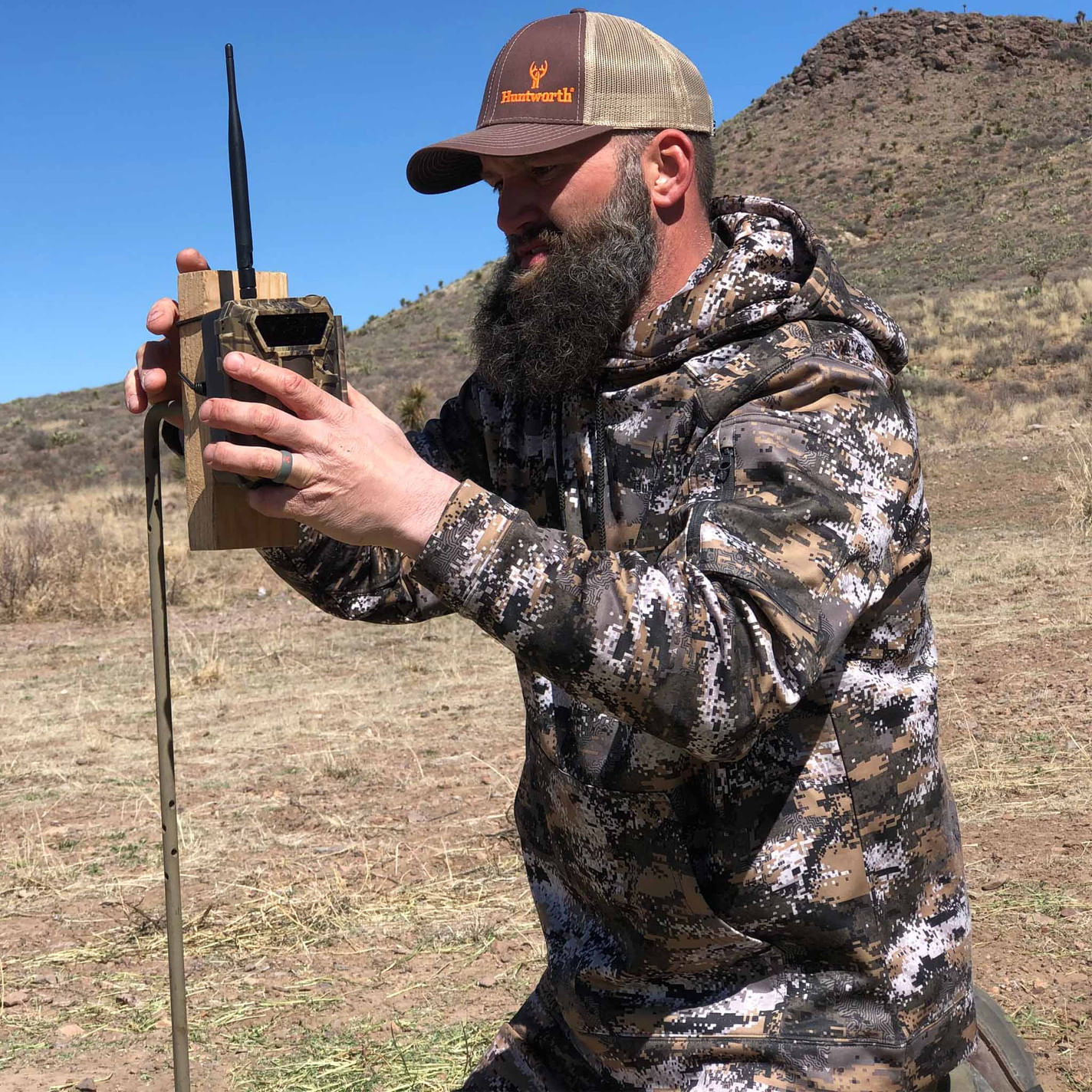 Huntworth-Harrison-Midweight-Performance-Hunting-Hoodie---Men-s-Disruption