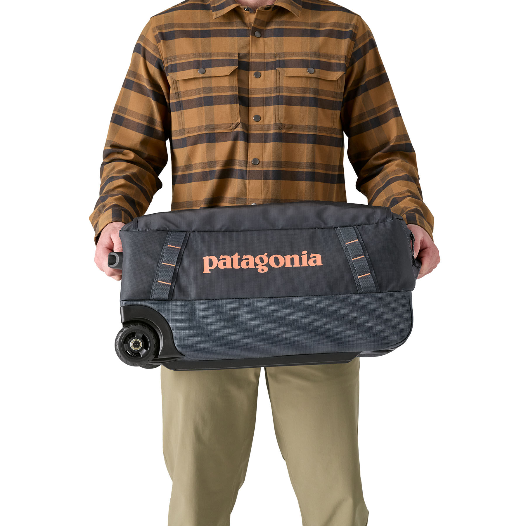 Patagonia Black Hole Matte Wheeled Duffel 40L - Als.com