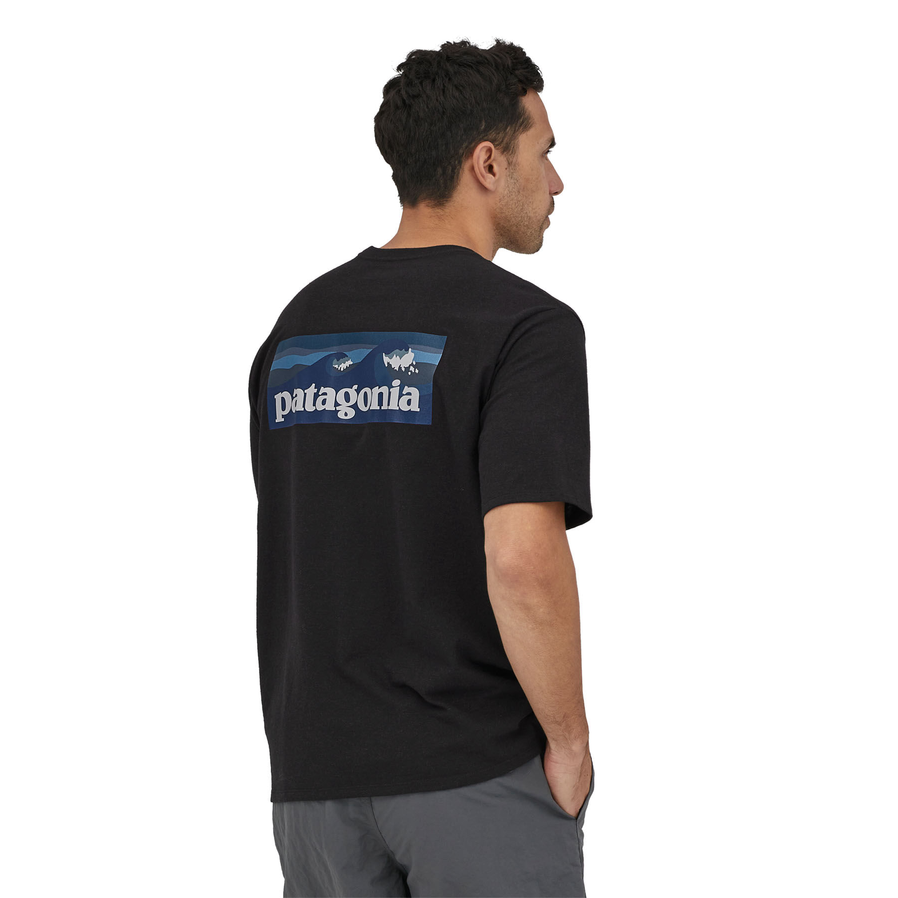 Patagonia-Boardshort-Logo-Pocket-Responsibili-Tee-Shirt---Men-s-Ink-Black