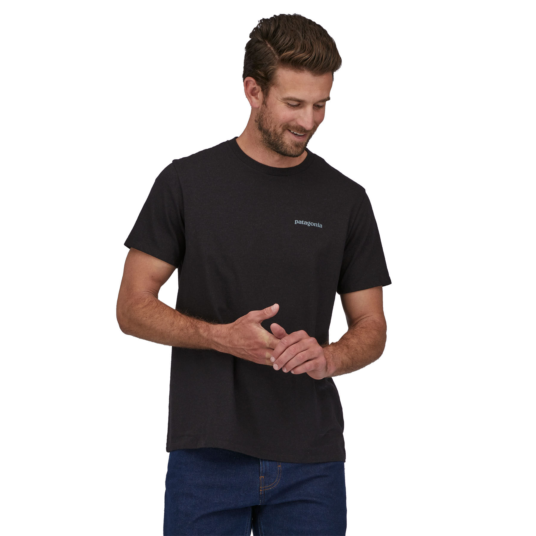 Patagonia-Fitz-Roy-Icon-Responsibili-Tee-Shirt-Ink-Black