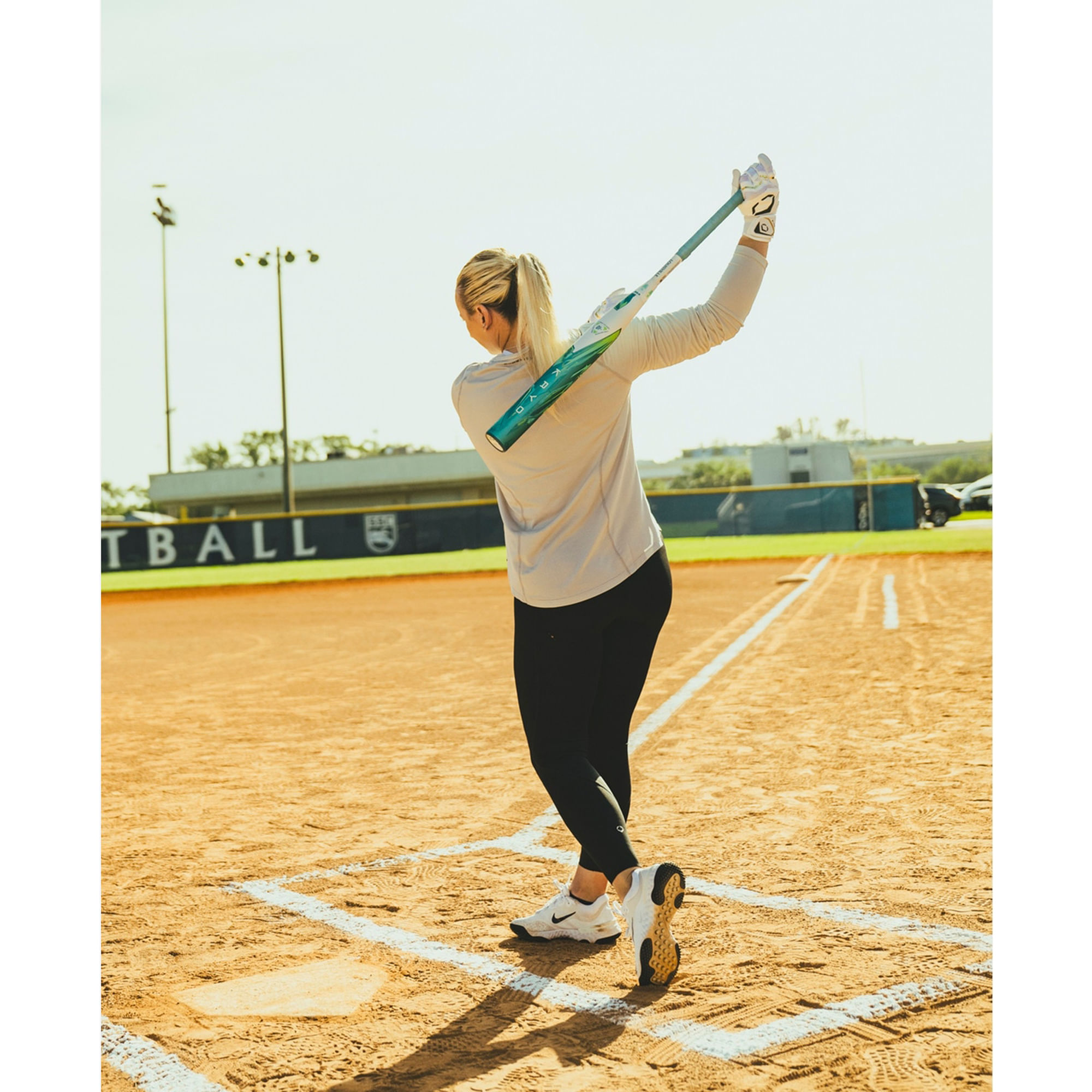 Louisville Slugger Kryo (-11) Fastpitch Softball Bat - Women's - 30 inch 19 oz – image 9 of 9