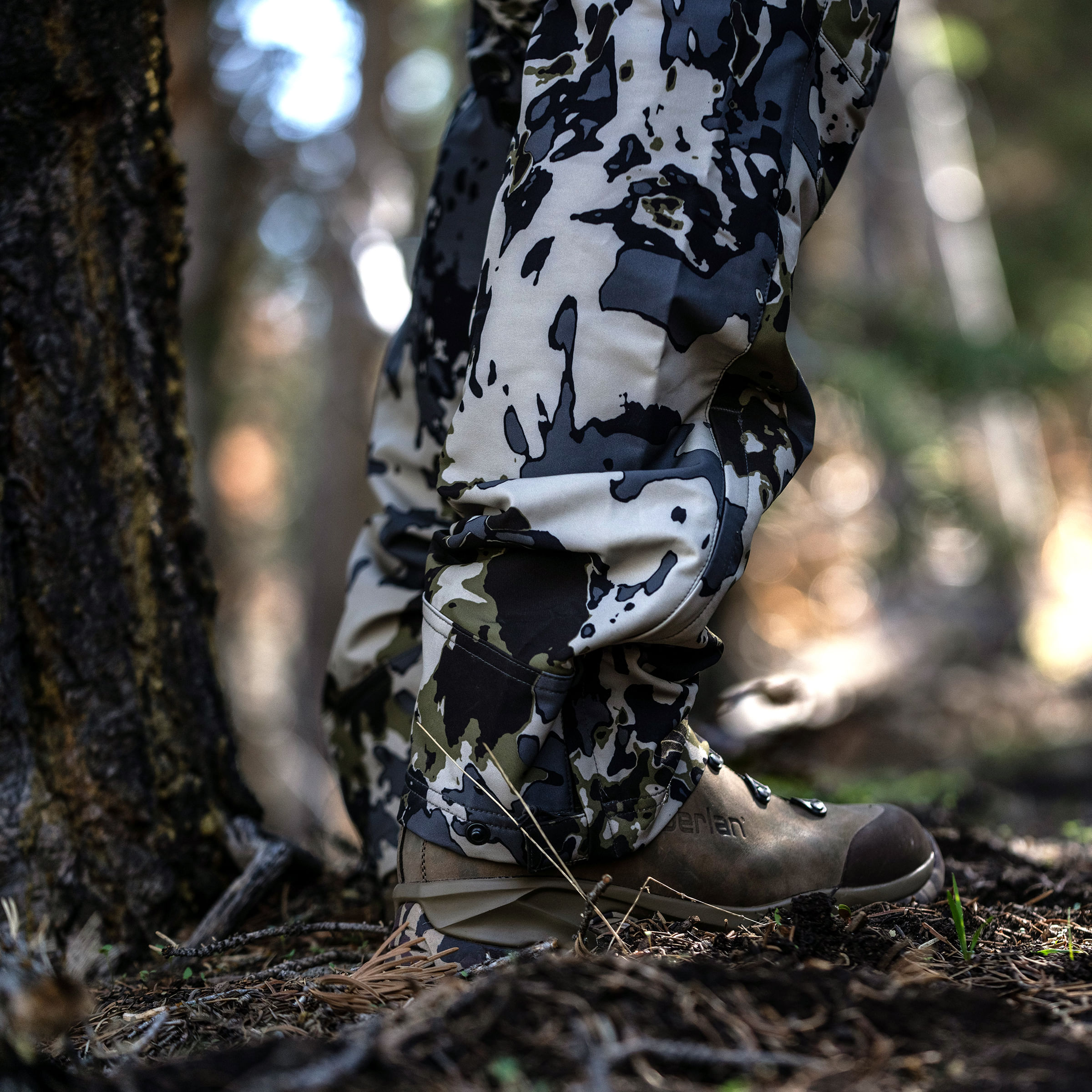 Zamberlan-Lynx-Mid-GTX-RR-BOA-Hunting-Boot---Men-s-Camouflage