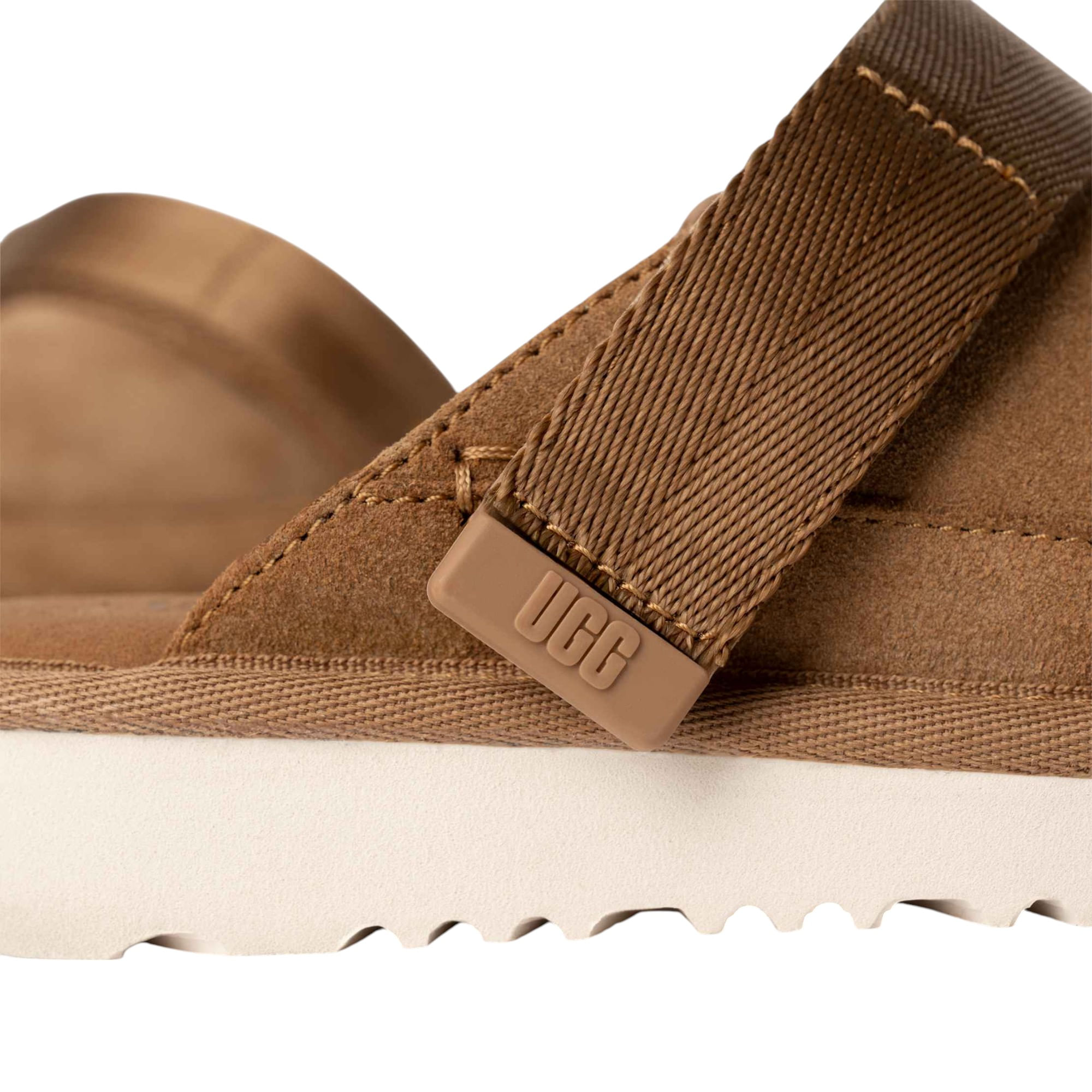 UGG-Goldenstar-Clog---Youth-Chestnut