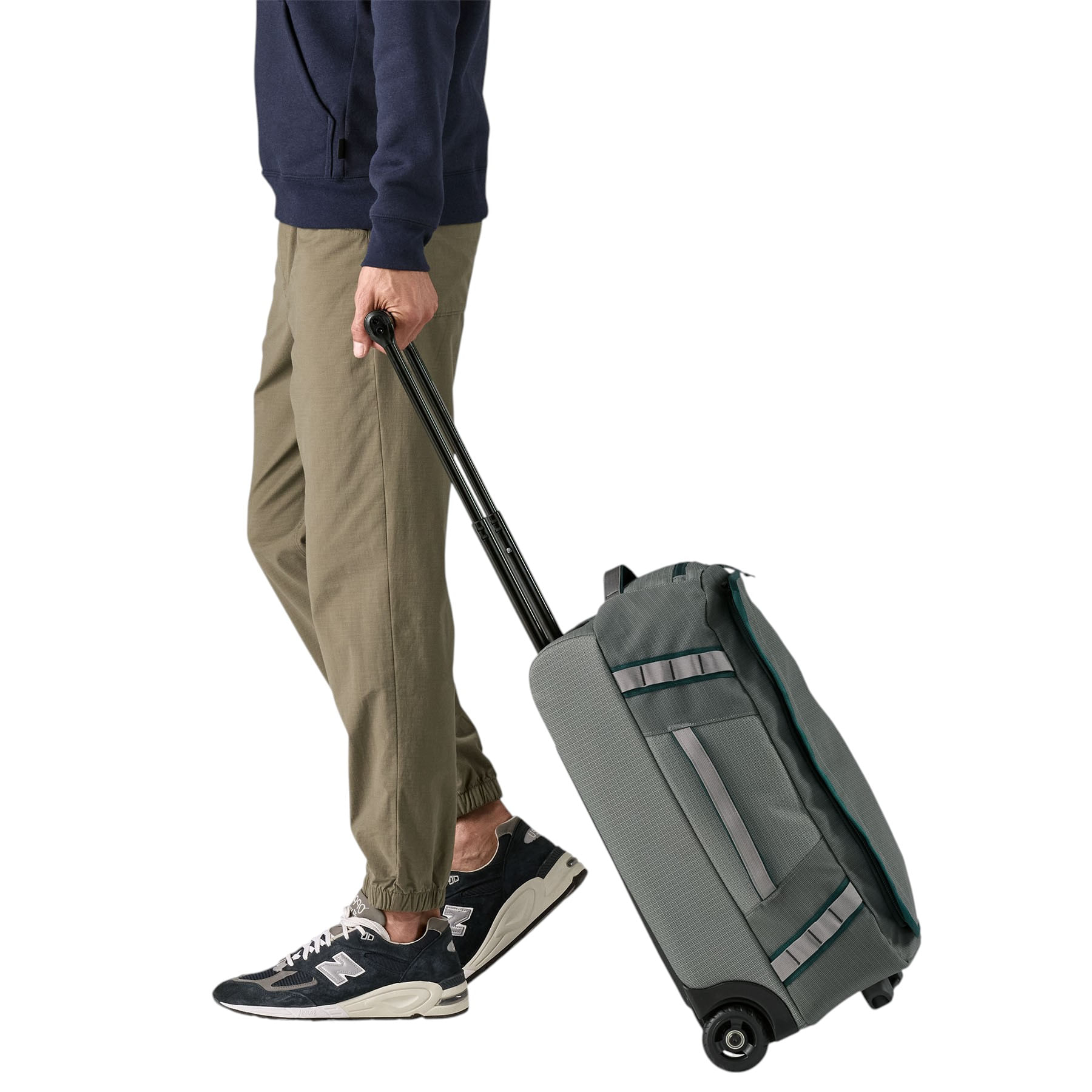Patagonia Black Hole Matte Wheeled Duffel 40L - Als.com