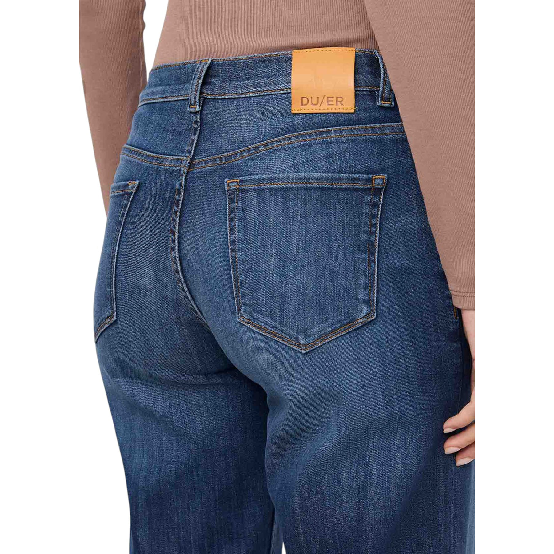 DUER-Performance-Denim-Mid-Rise-Straight-Pant---Women-s-Blue-Cascade