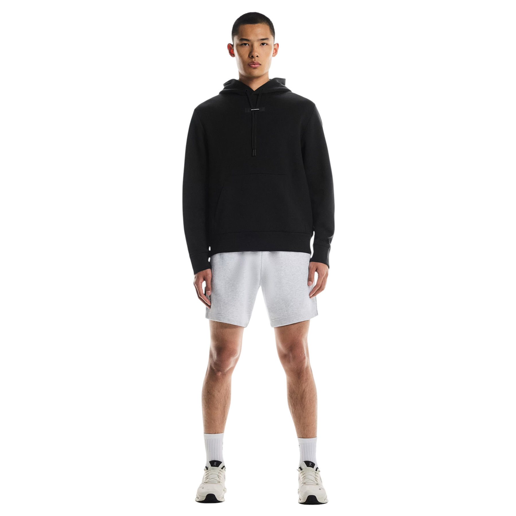 ON-FOCUS-TECH-HOODIE-Black