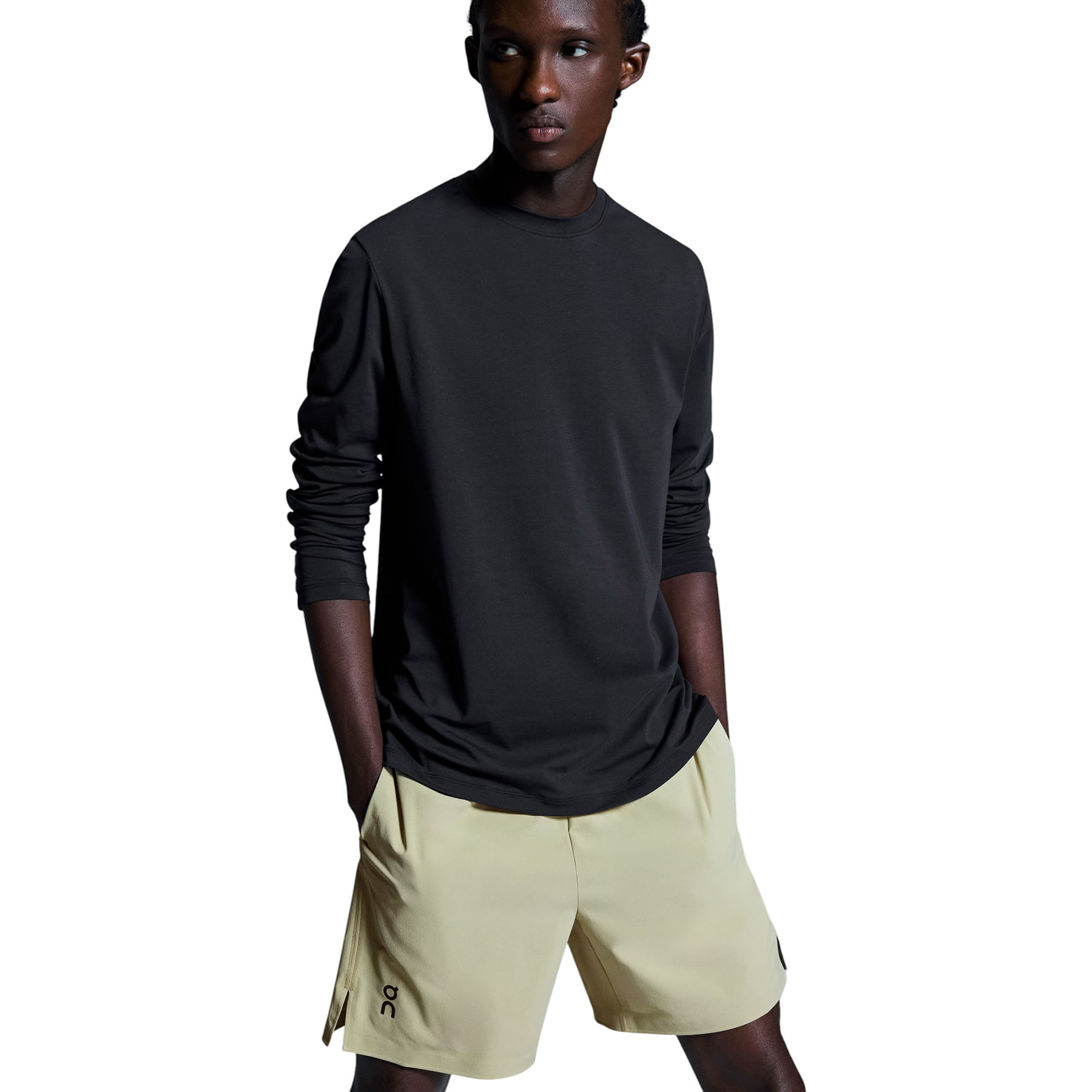 ON-FOCUS-LONG-SLEEVE-Black