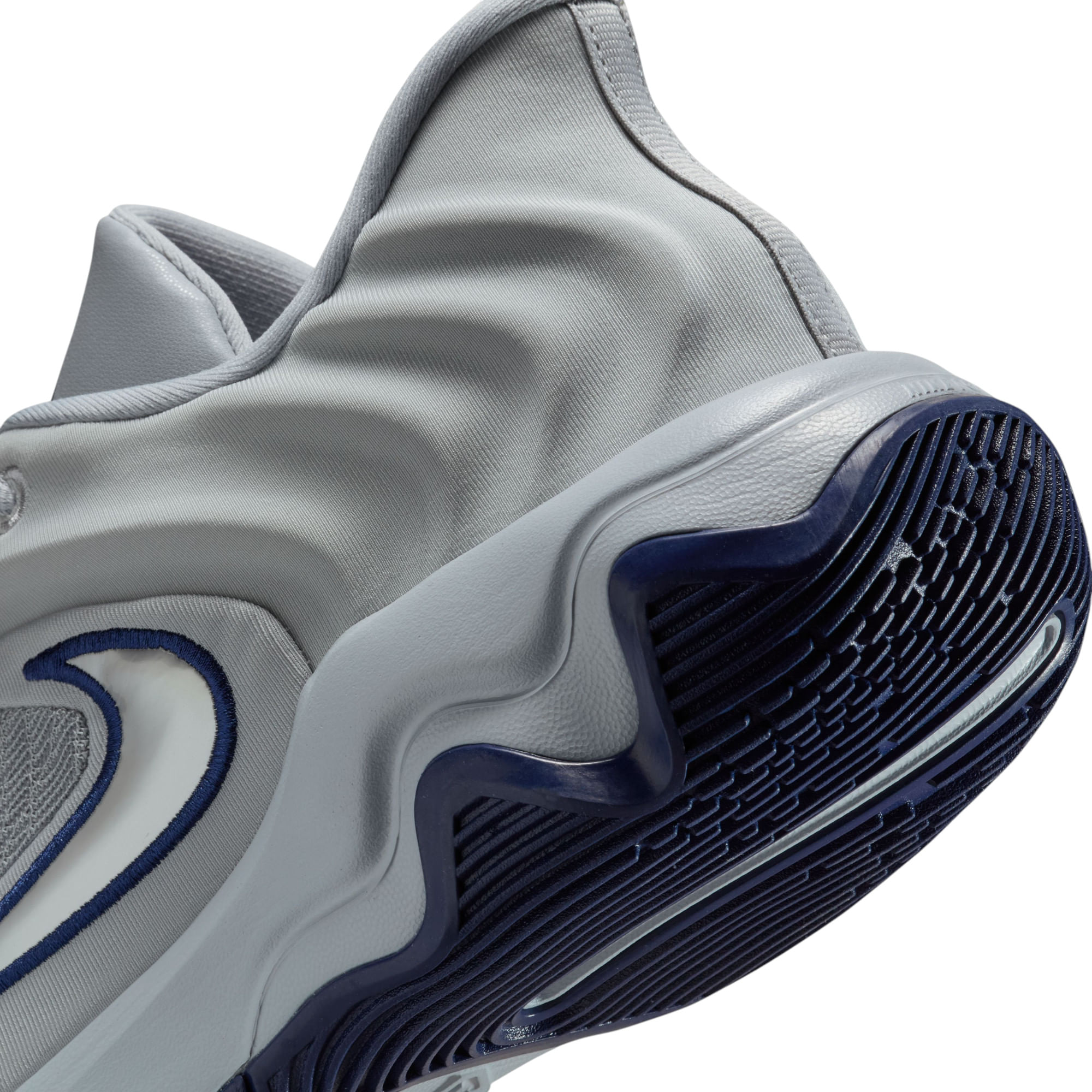 Nike-Giannis-Immortality-4-Basketball-Shoe---Men-s-Wolf-Grey---Metallic-Platinum---Pure-Platinum