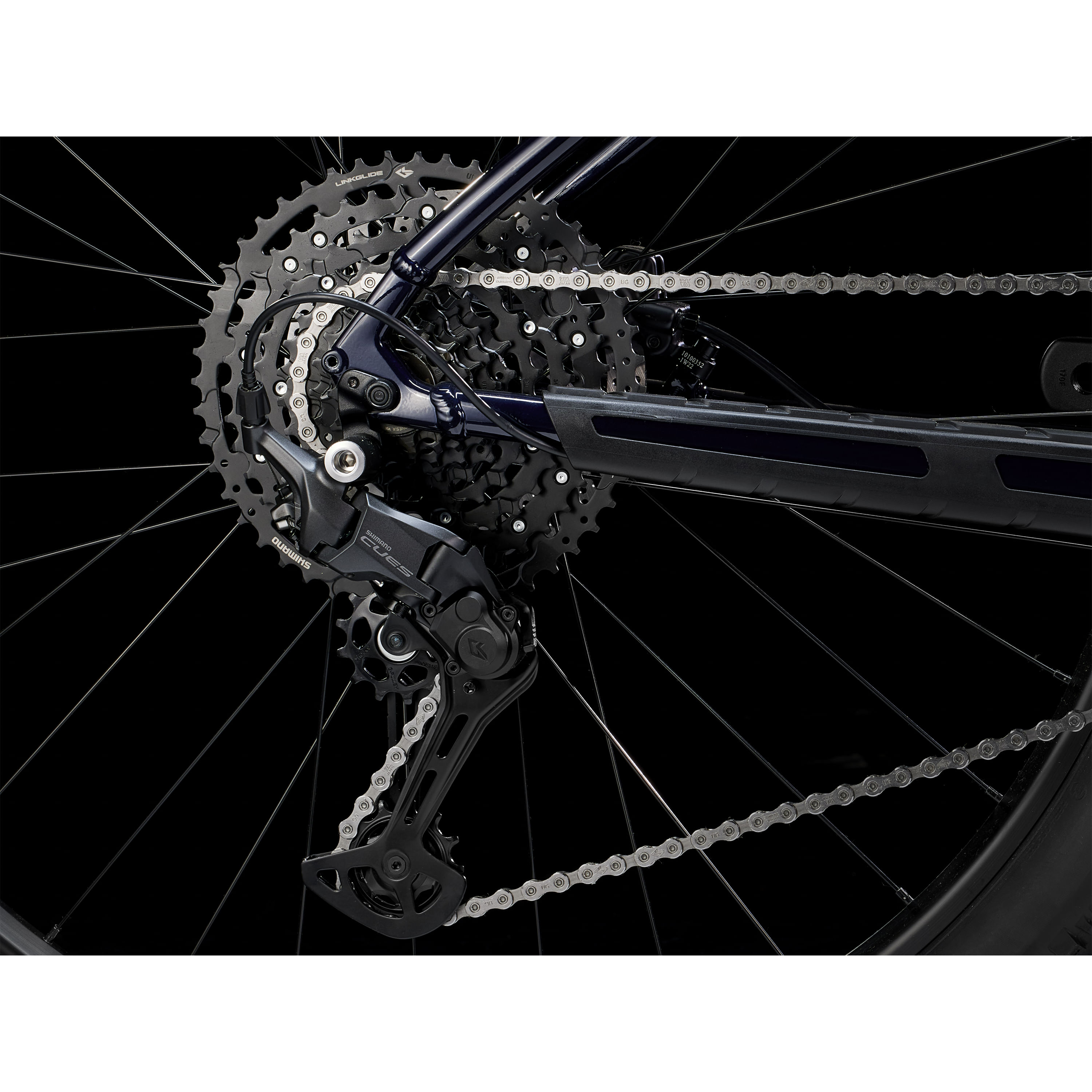 Trek-Marlin-6-Gen-3-Bike---2025-Rage-Red-To-Deep-Dark-Blue-Fade