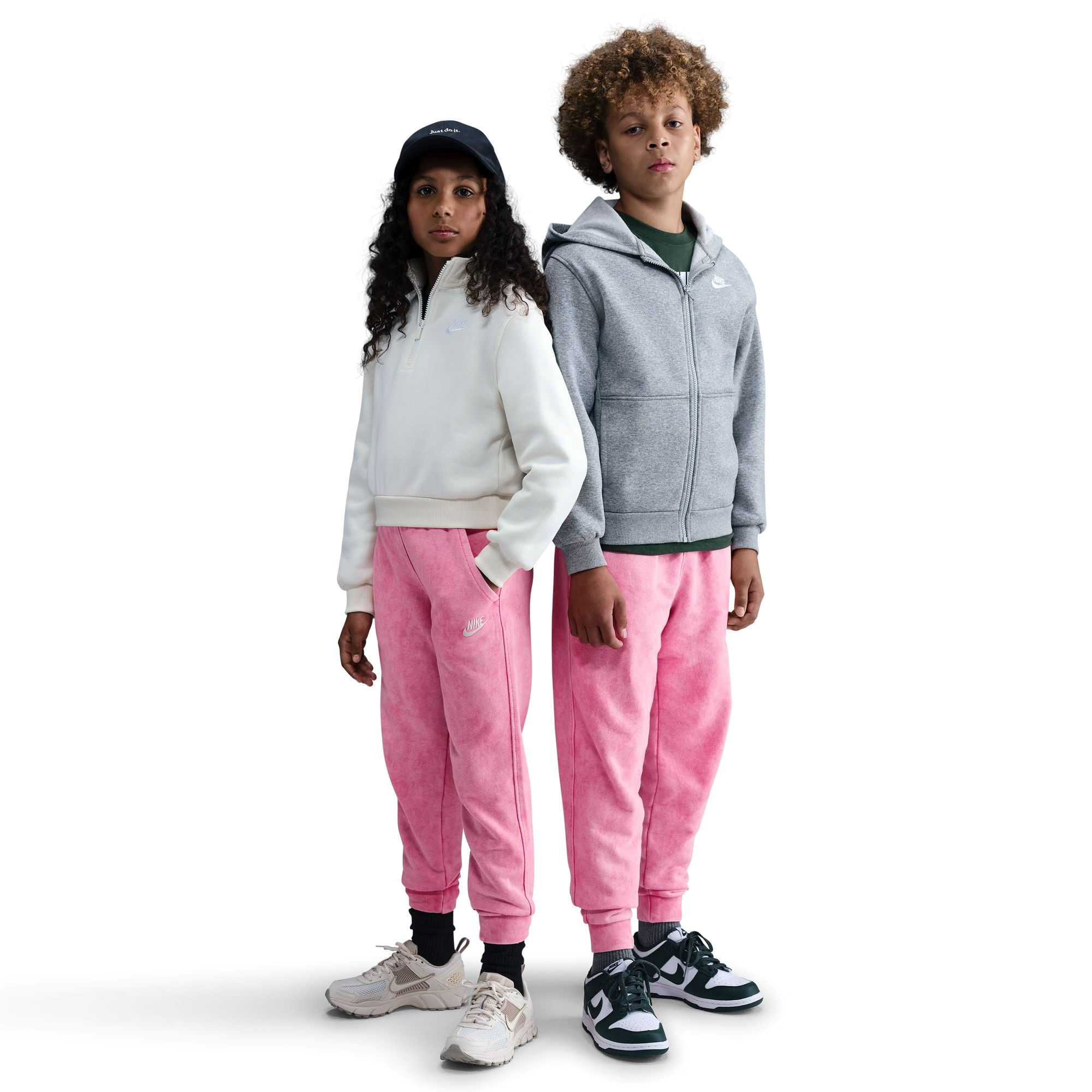 Nike-NSW-Wash-Club-Fleece-Jogger---Youth-Pinksicle---White