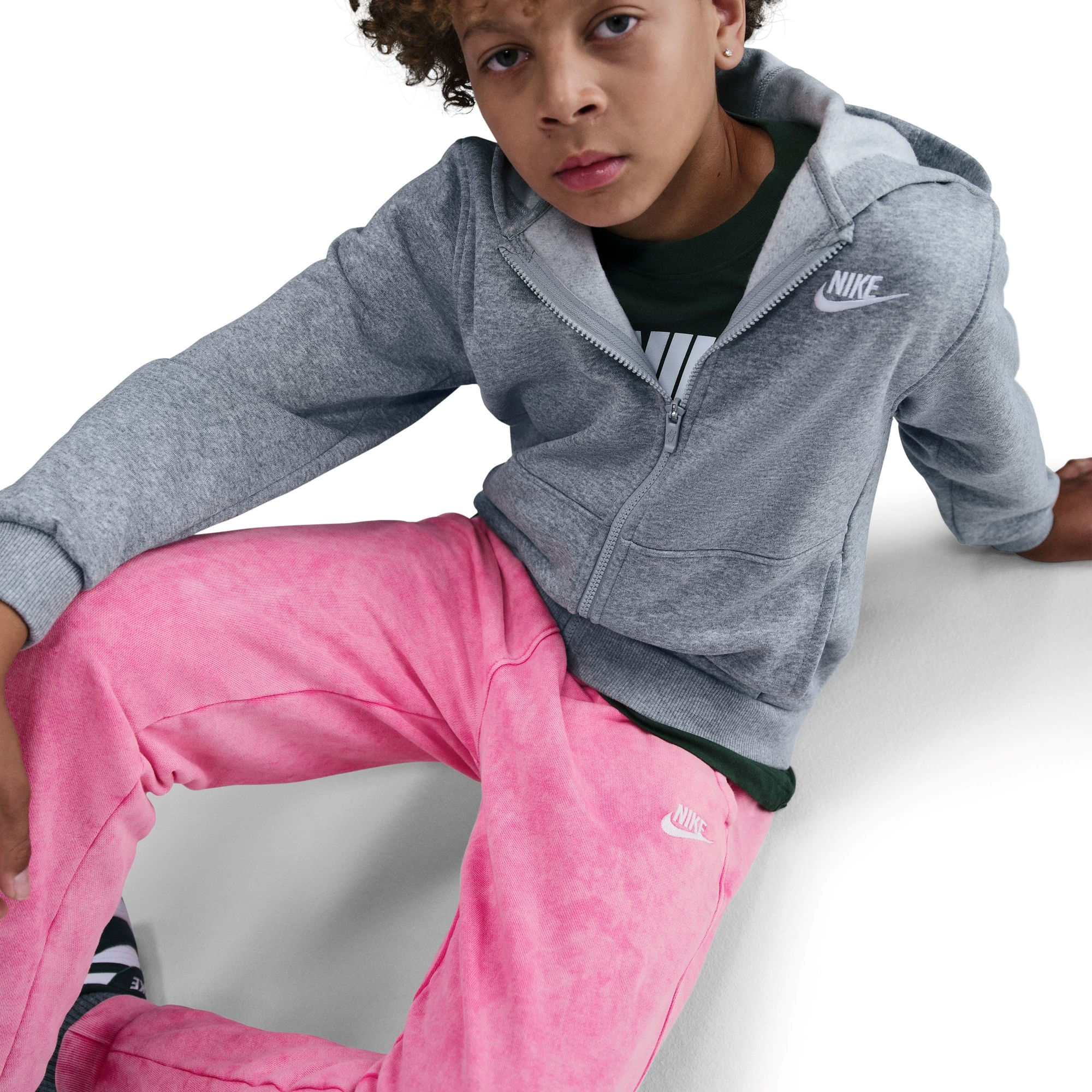 Nike-NSW-Wash-Club-Fleece-Jogger---Youth-Pinksicle---White