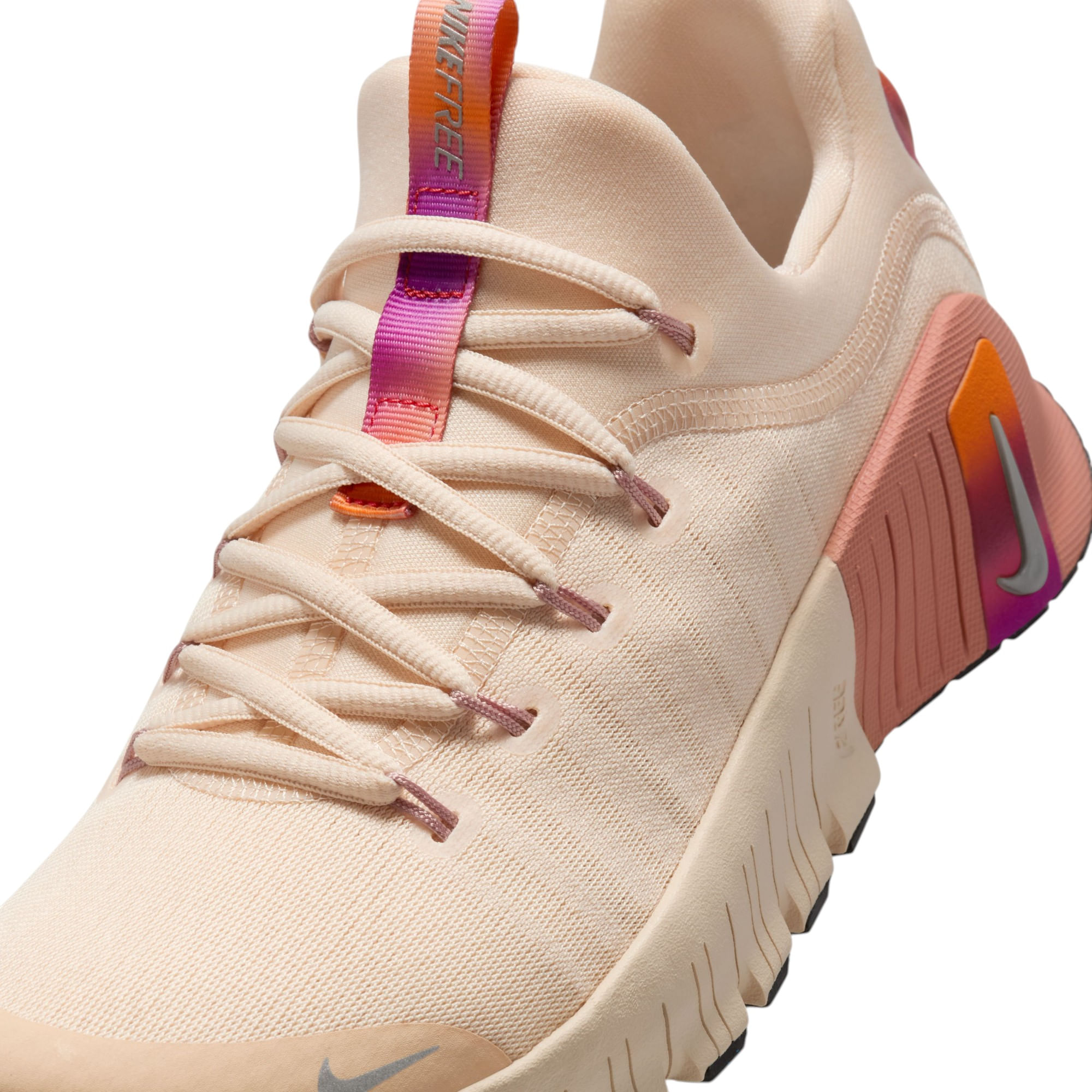 Nike-Free-Metcon-6-SE-Shoe---Women-s-Pearl-White---Metallic-Pewter---Multi-Color