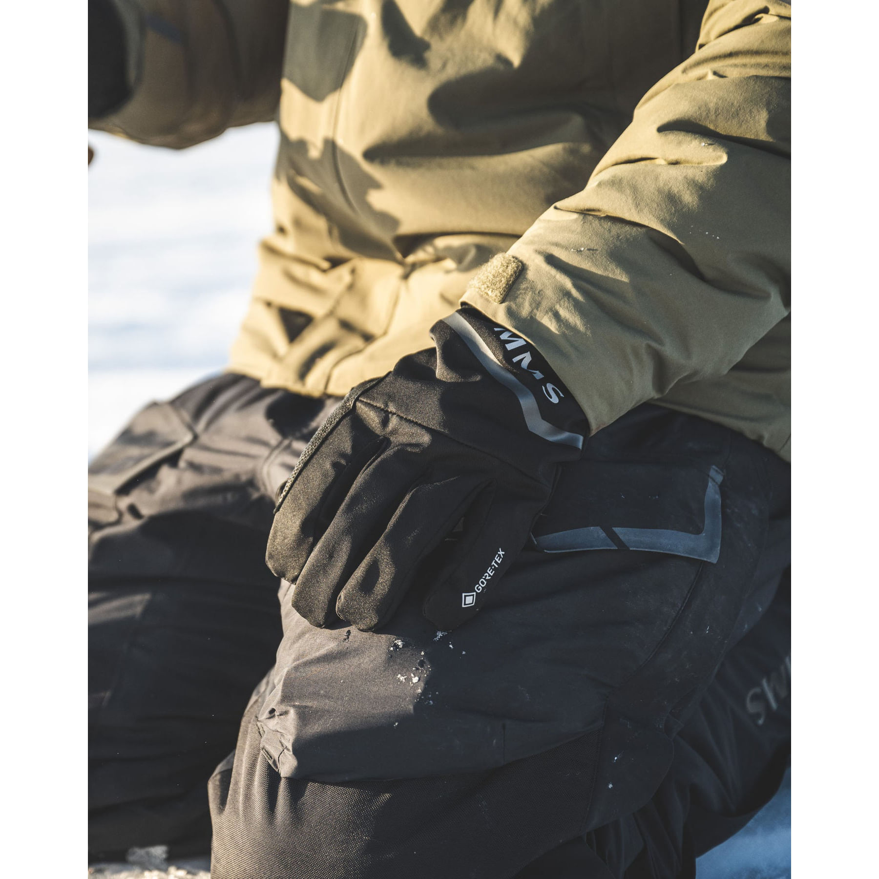 Simms-Prodry-GORE-TEX-Fishing-Glove-with-Liner-Black