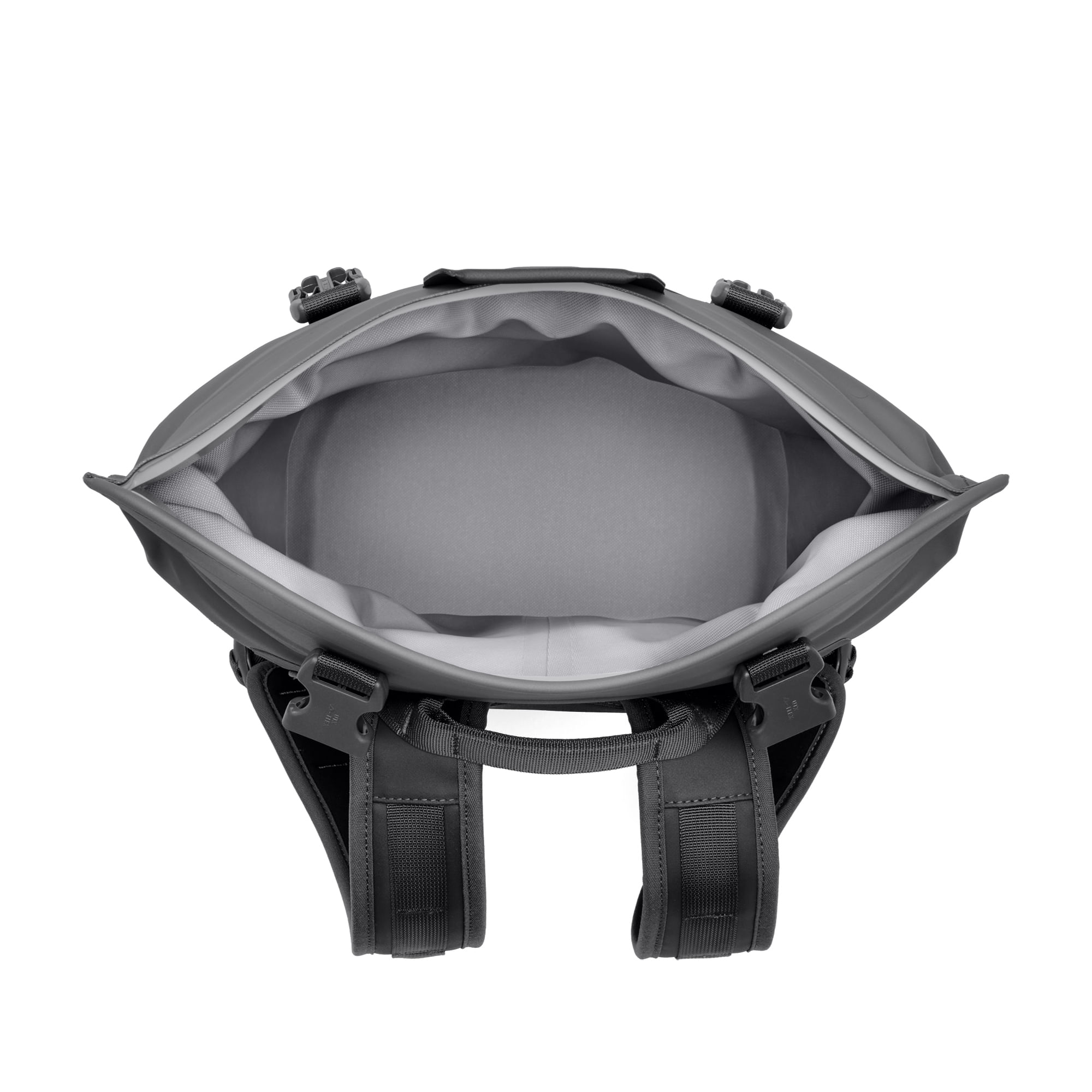 YETI-Hopper-M12-Backpack-Soft-Cooler-Charcoal