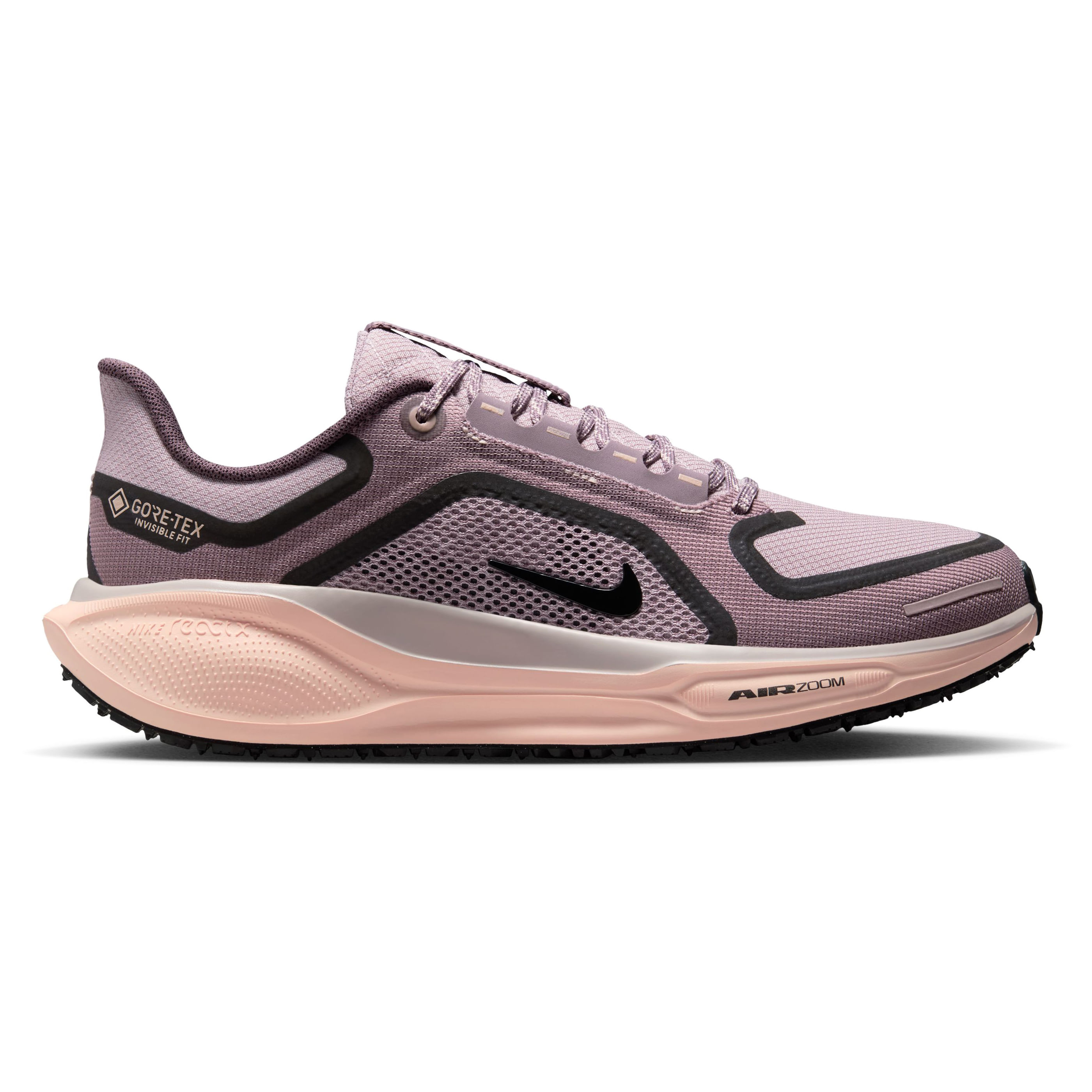 nike comfort fit sneakers