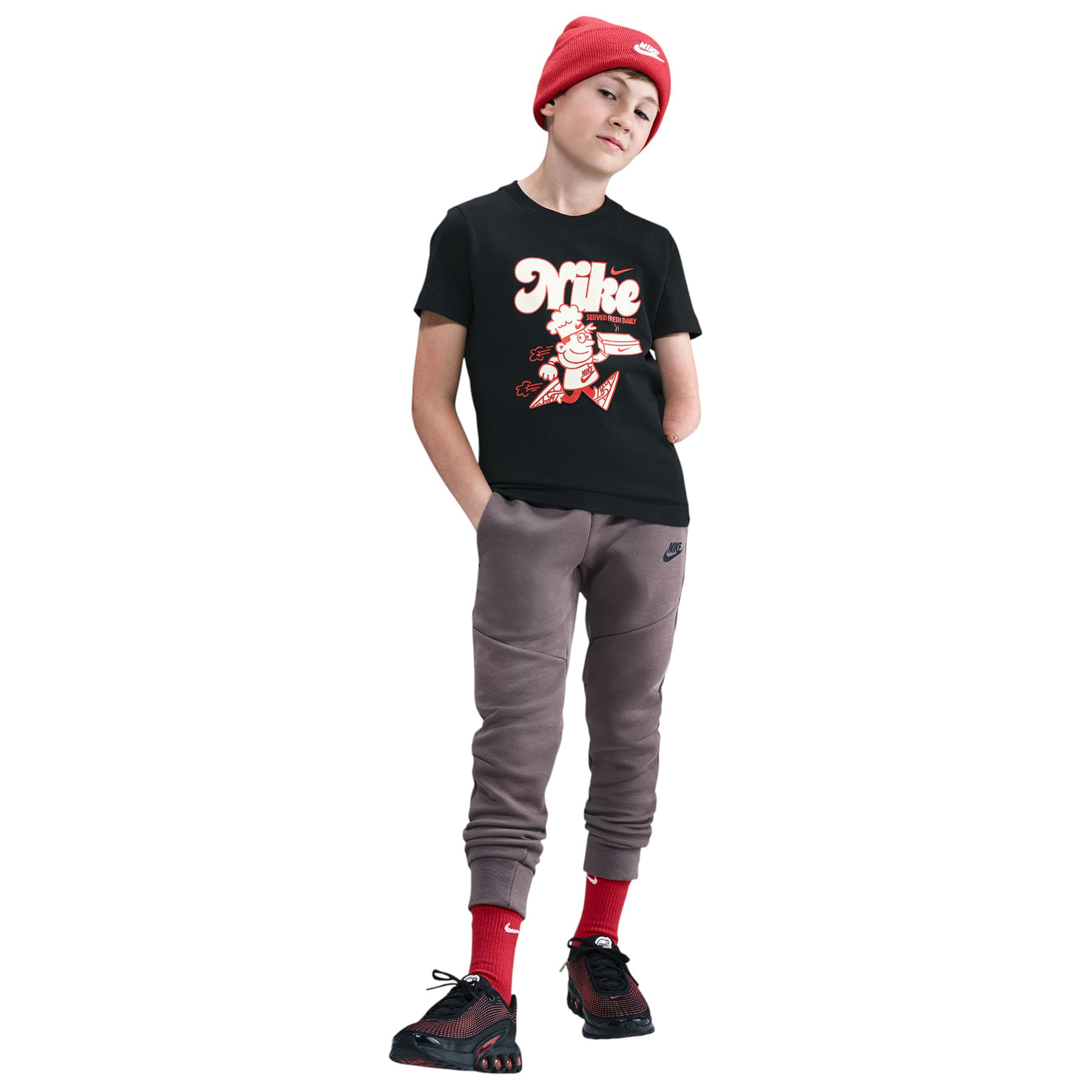 Nike-NSW-Oc-Fun-Tee---Youth-Black