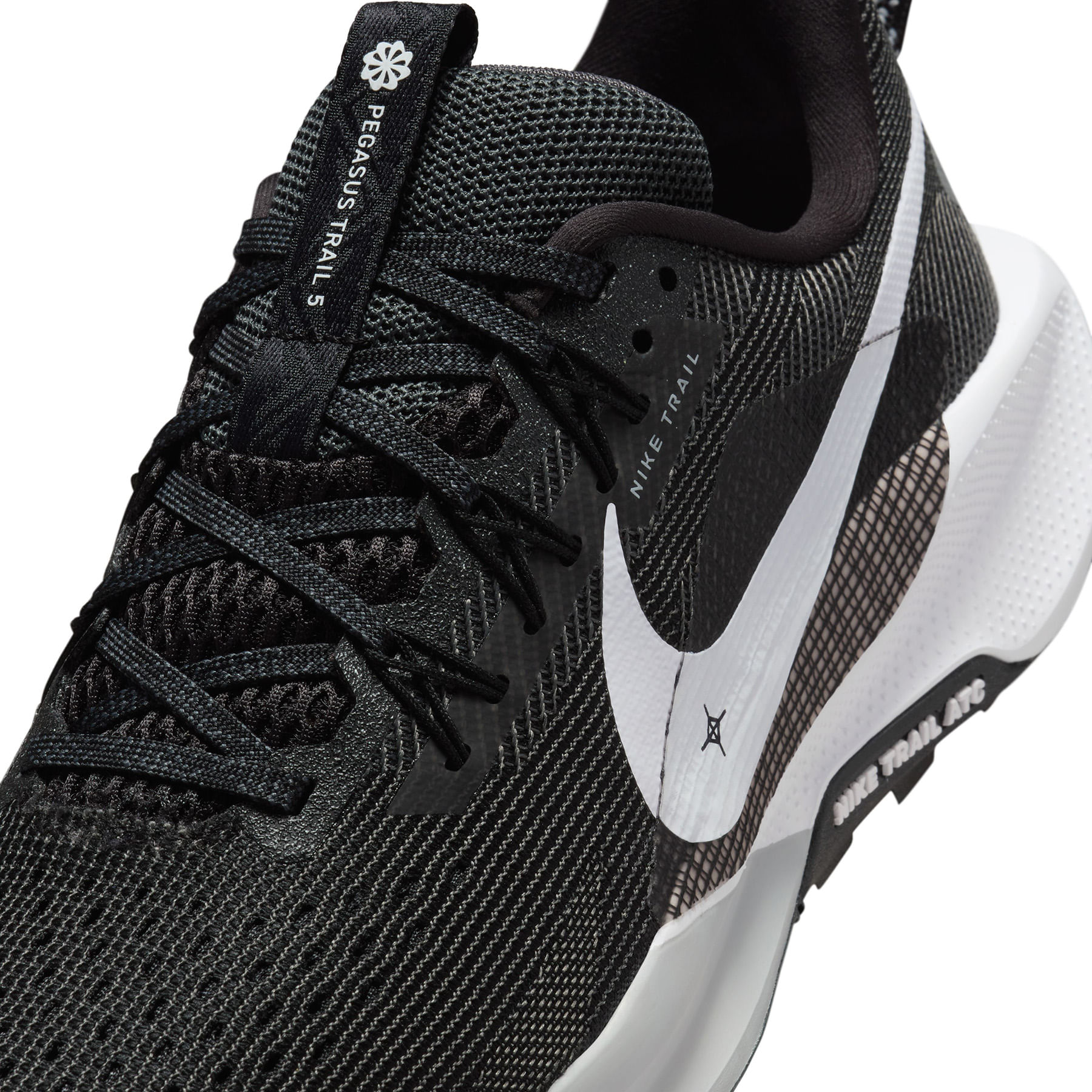 Nike-Pegasus-Trail-5-Trail-Running-Shoe---Women-s-Black---White---Anthracite---Wolf-Grey