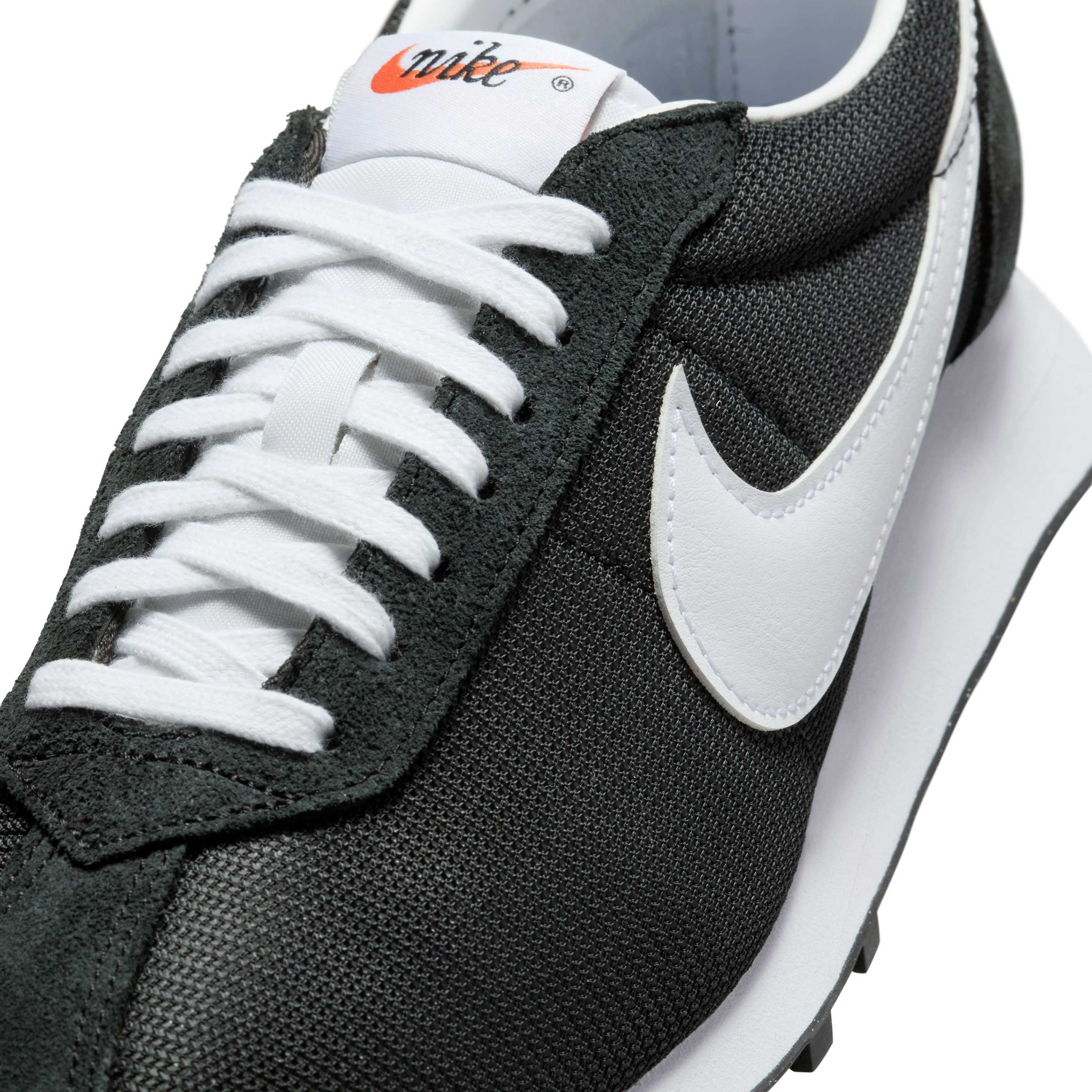 Nike-LDnull000-Shoe---Men-s-Black---White
