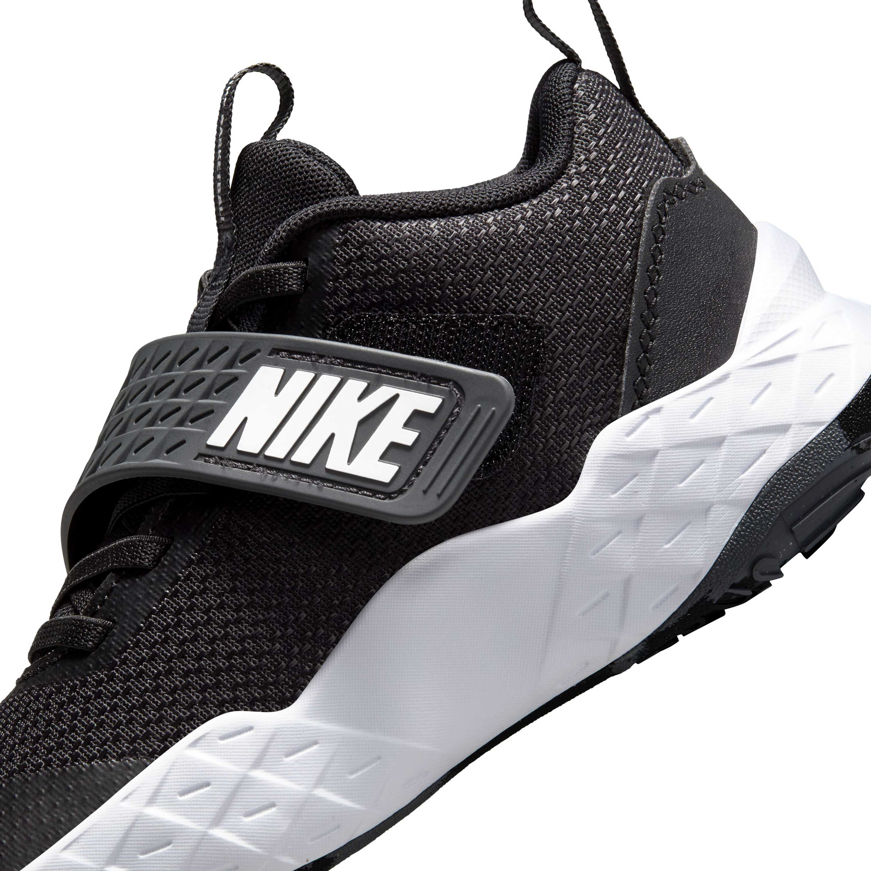 Nike-Team-Hustle-D-Shoe---Youth-Black---White---Anthracite
