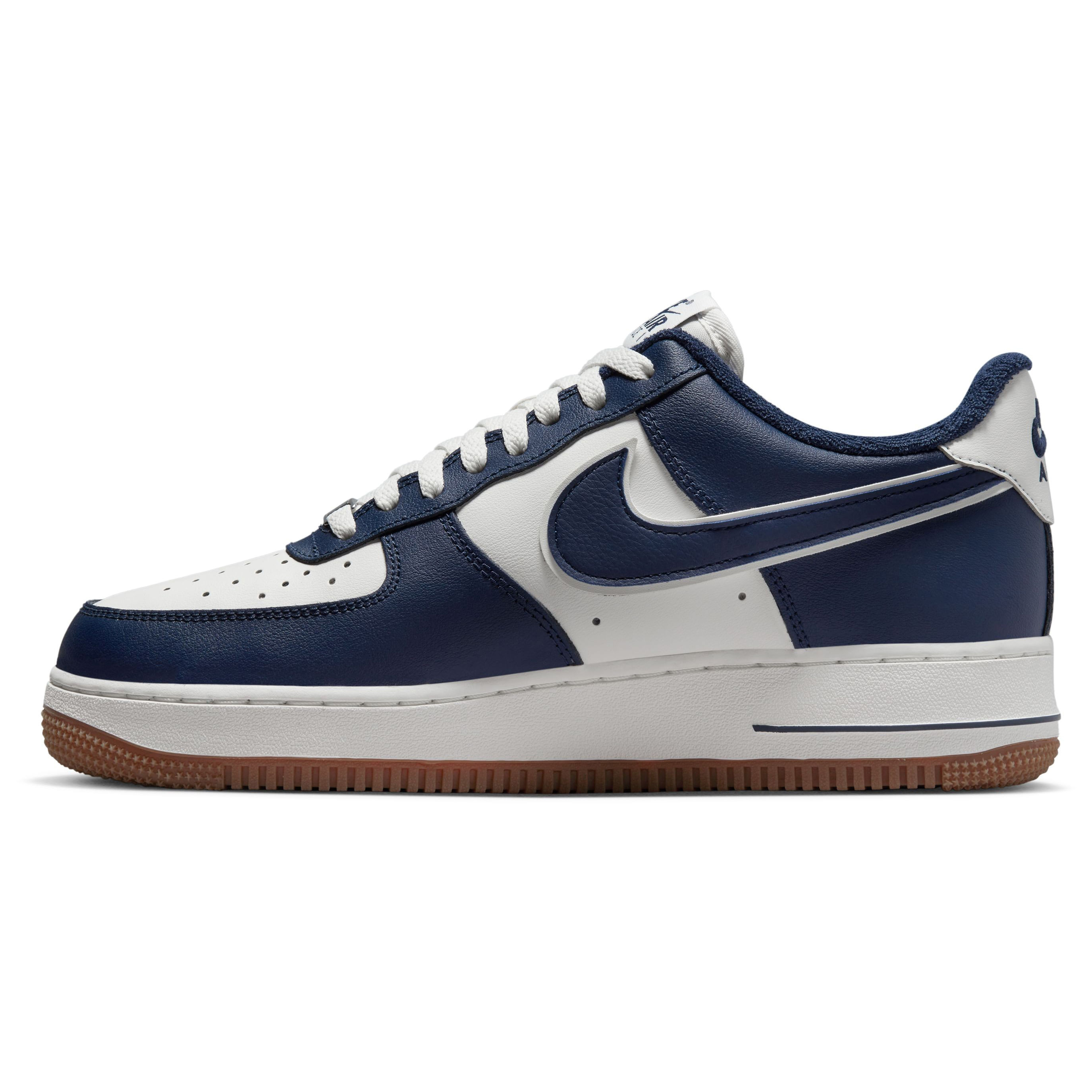 Nike-Air-Force-1--07-LV8-Shoe---Men-s-Sail---Midnight-Navy---Gum-Med-Brown