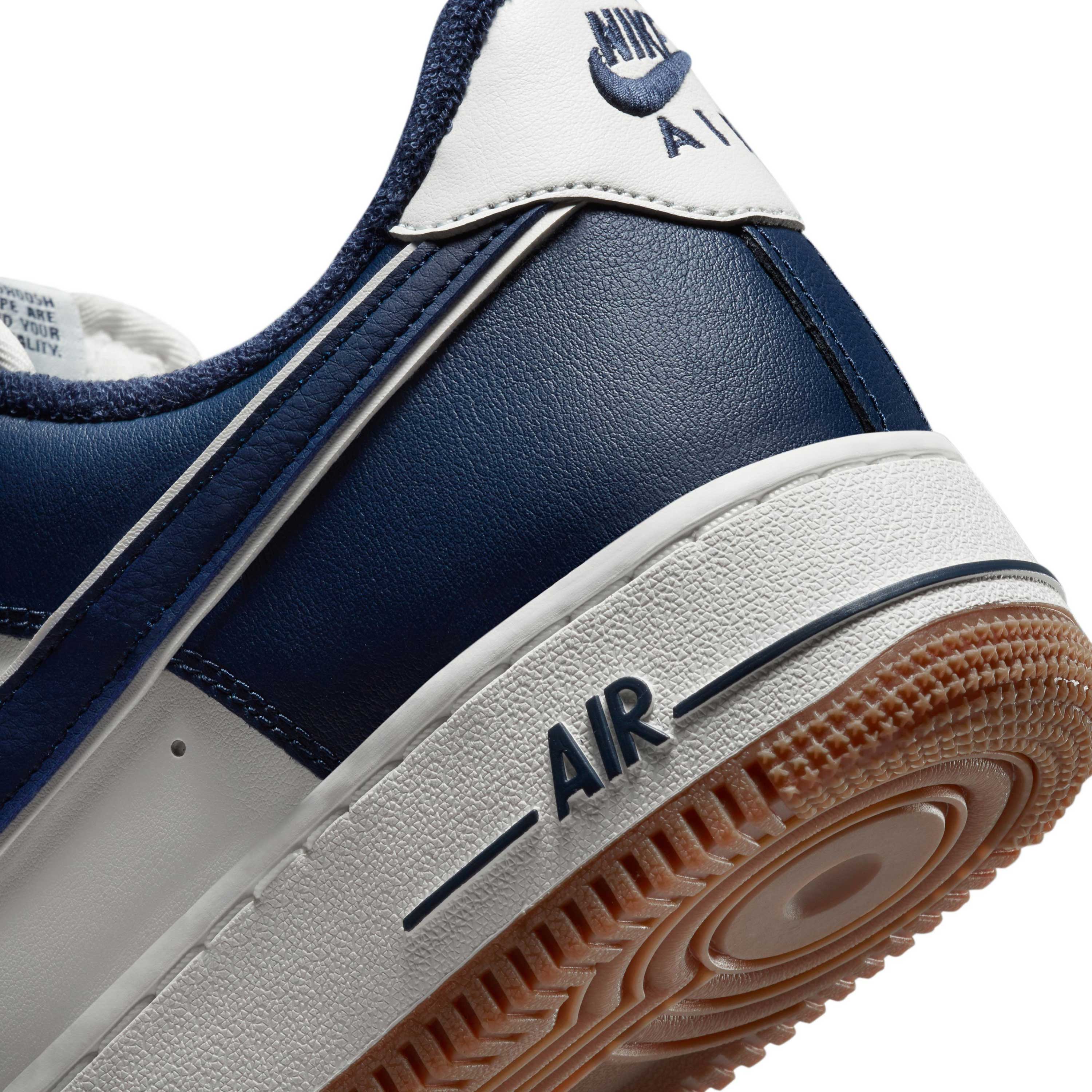 Nike-Air-Force-1--07-LV8-Shoe---Men-s-Sail---Midnight-Navy---Gum-Med-Brown