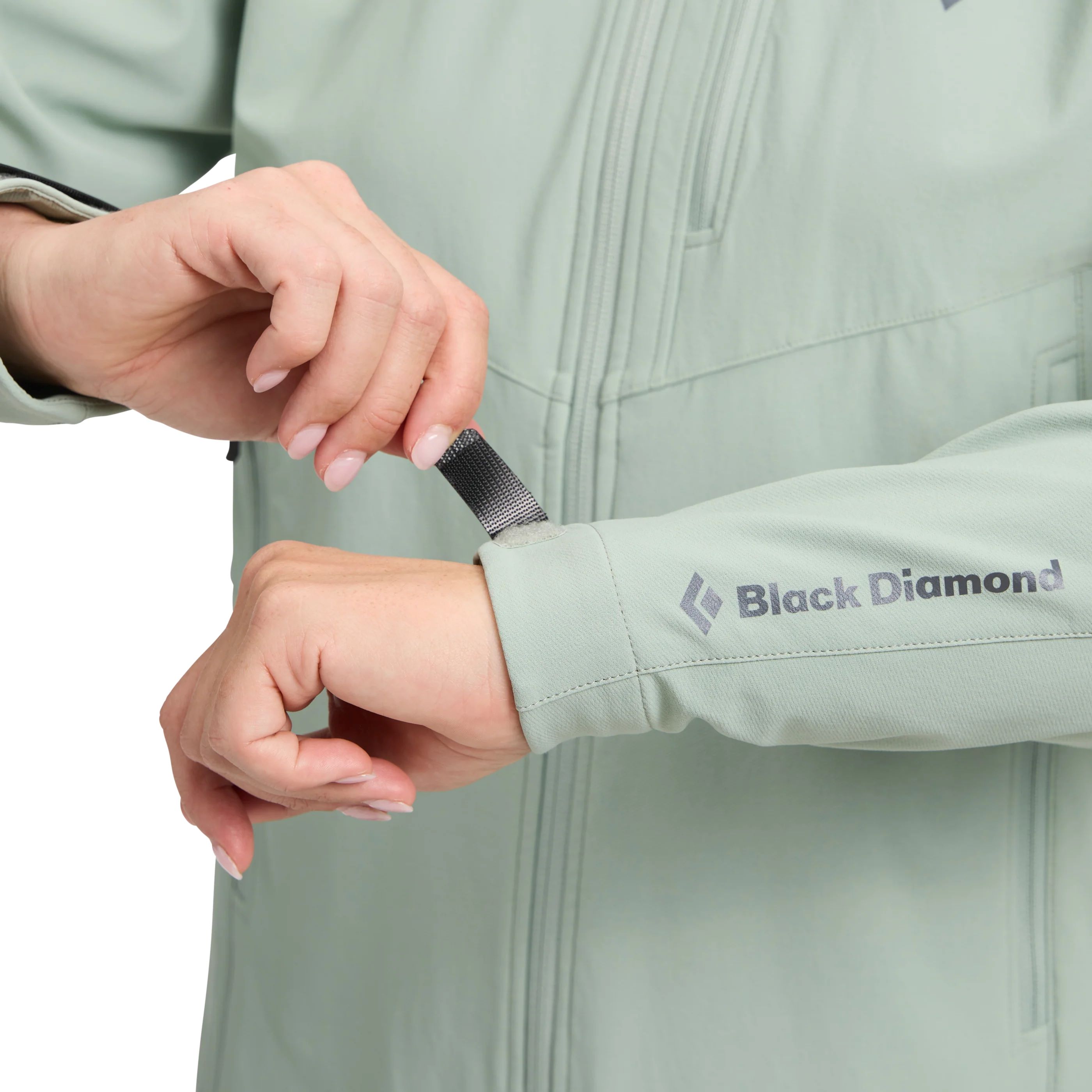 Black-Diamond-Dawn-Patrol-Softshell---Women-s-Agave