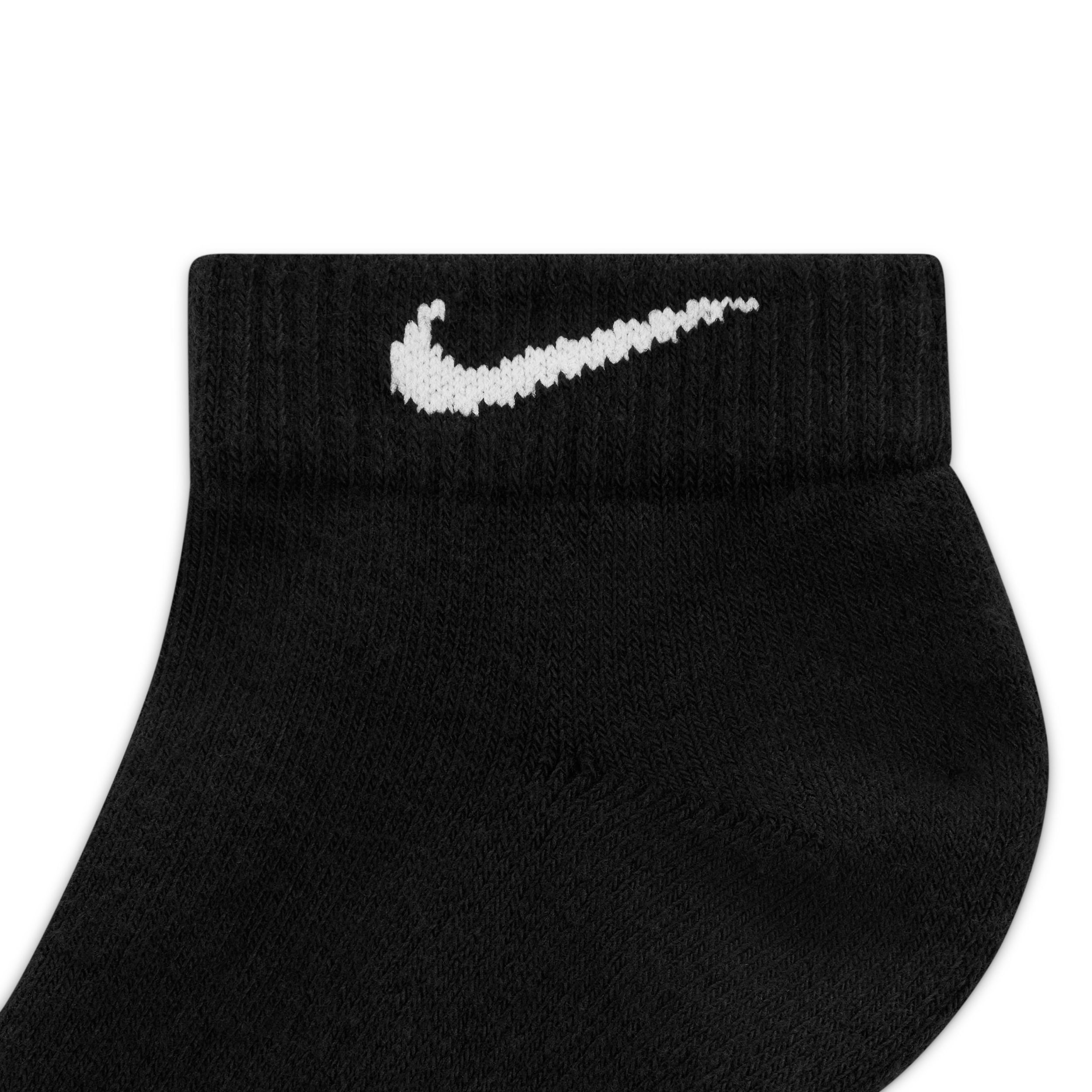 nike everyday plus cushion low socks