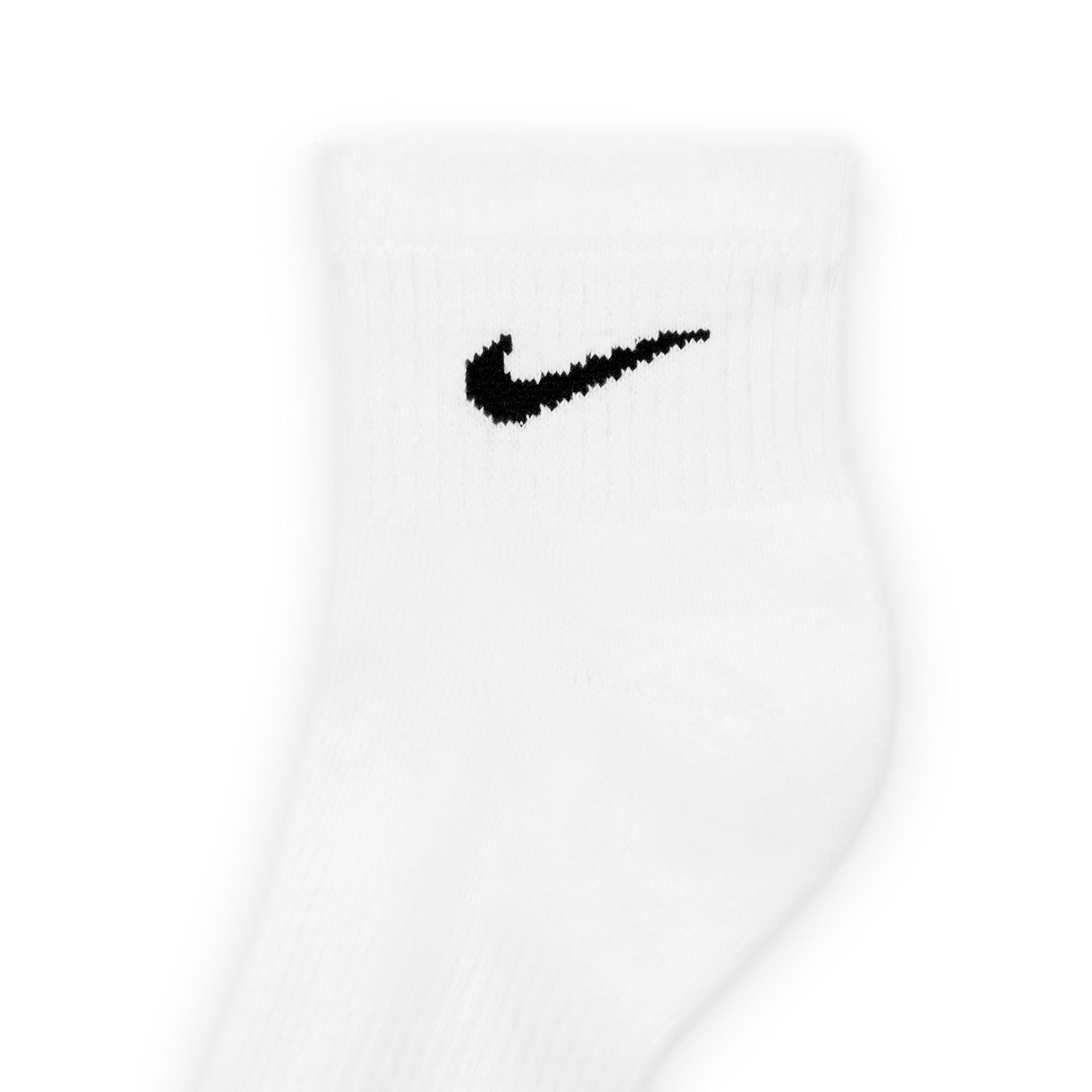 Nike-Everyday-Plus-Cushioned-Ankle-Sock--3-Pack--White---Black