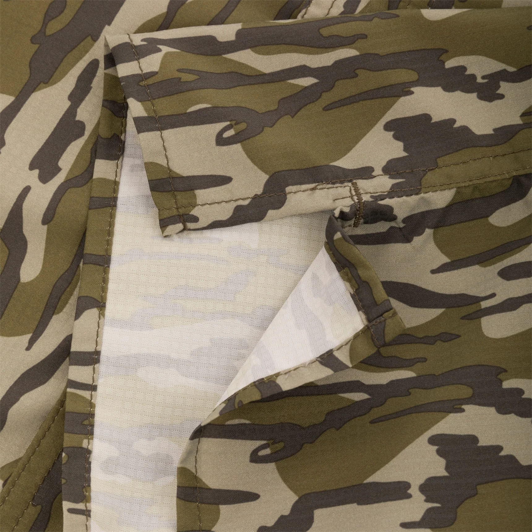 Drake-Waterfowl-Long-Sleeved-Flyweight-Camo-Hunting-Shirt---Men-s-Original-Bottomland