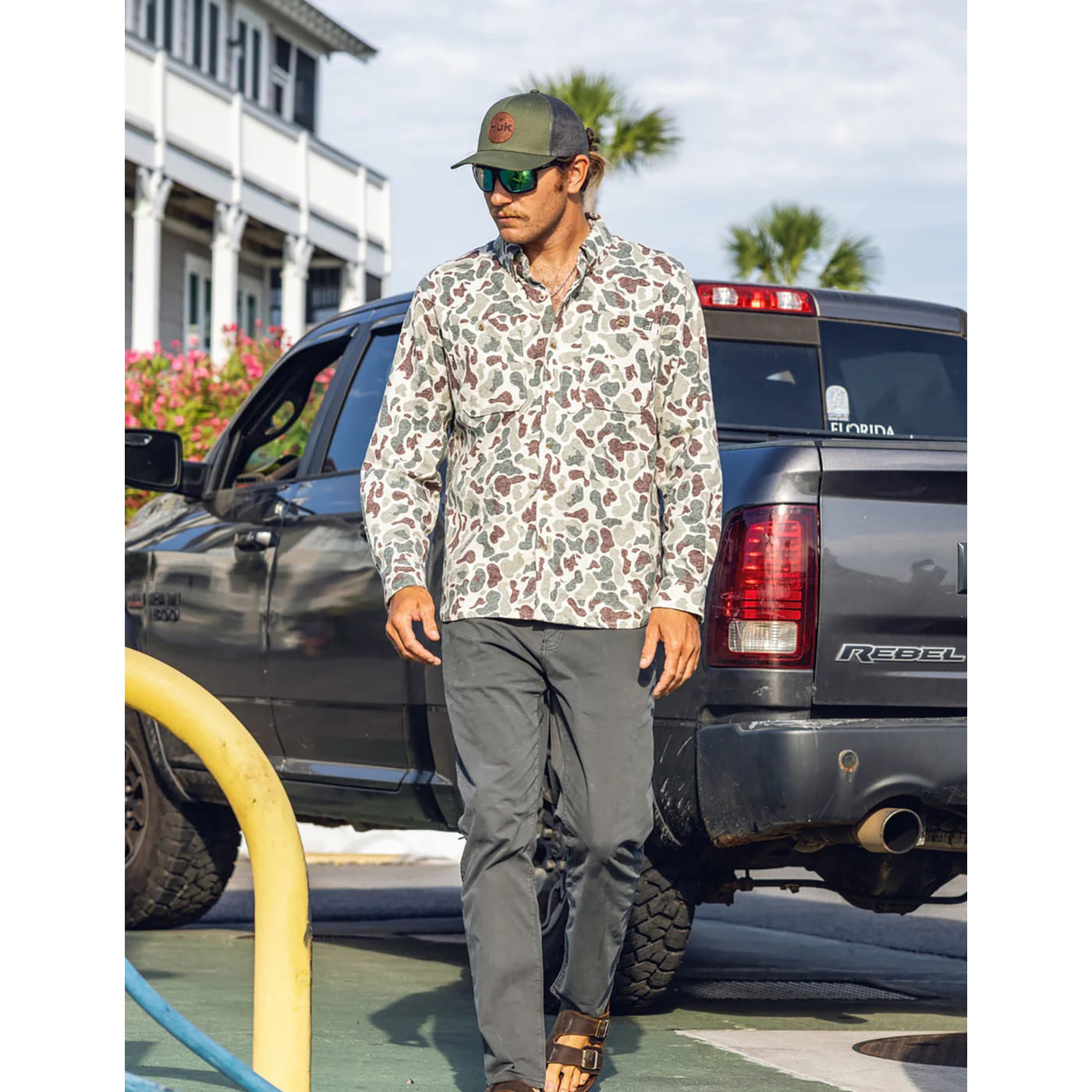Huk-Chesapeake-KC-Printed-Flannel-Fishing-Shirt---Men-s-Army