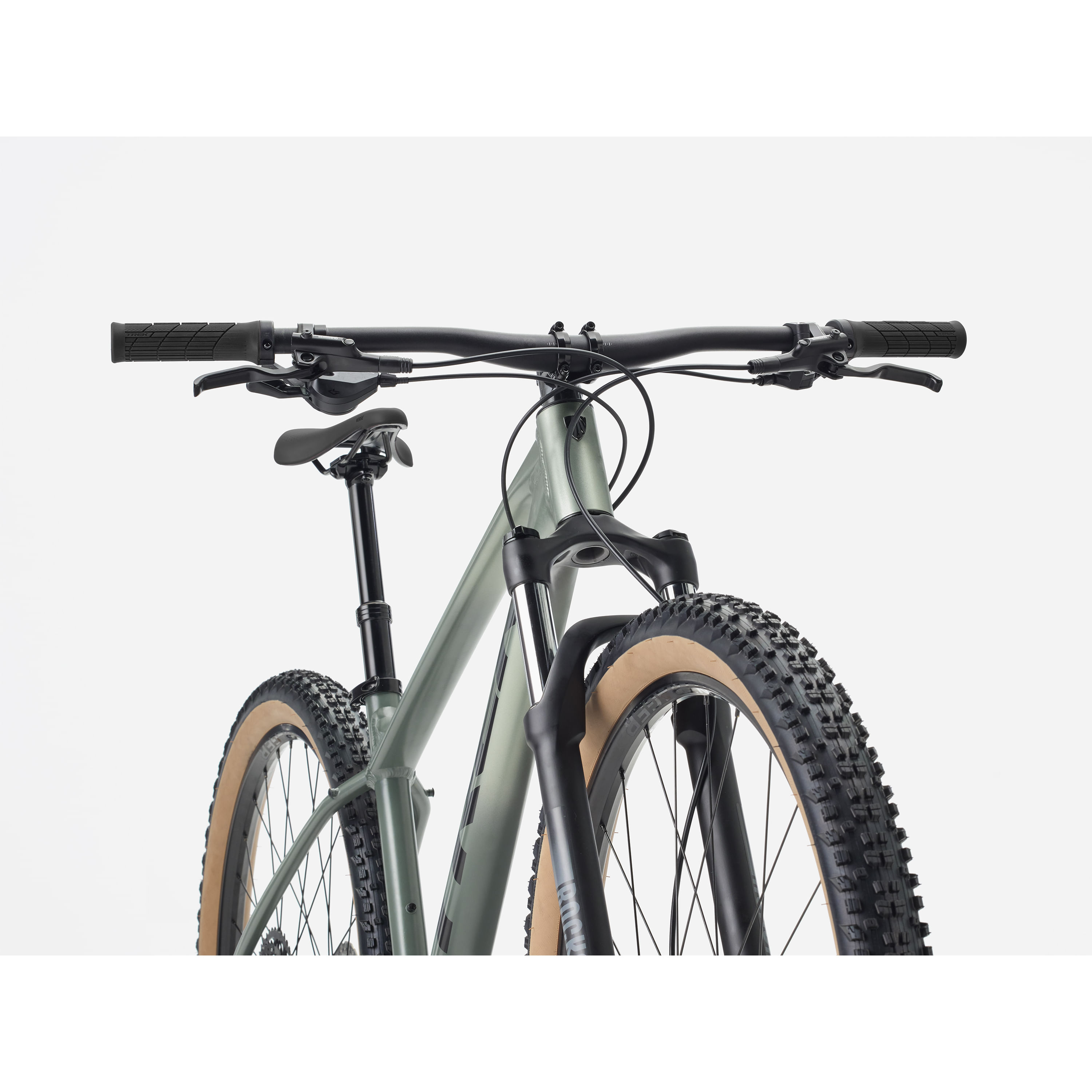 Trek-Marlin-6-Gen-3-Bike---2026-Matte-Lichen-Keswick-Green-Fade