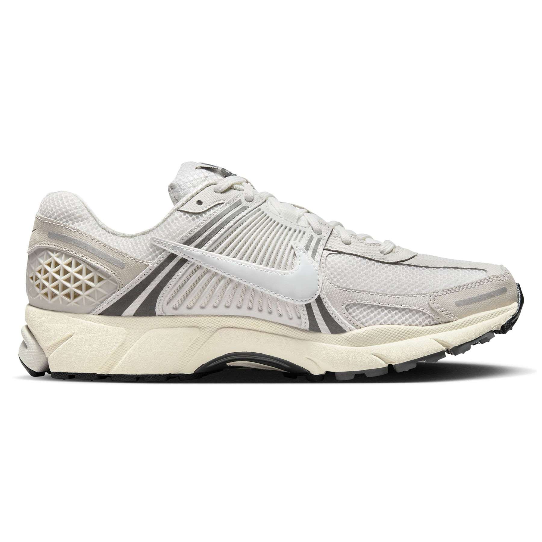 Nike-Zoom-Vomero-5-SE-Shoe---Men-s-Platinum-Tint---Photon-Dust---Cashmere